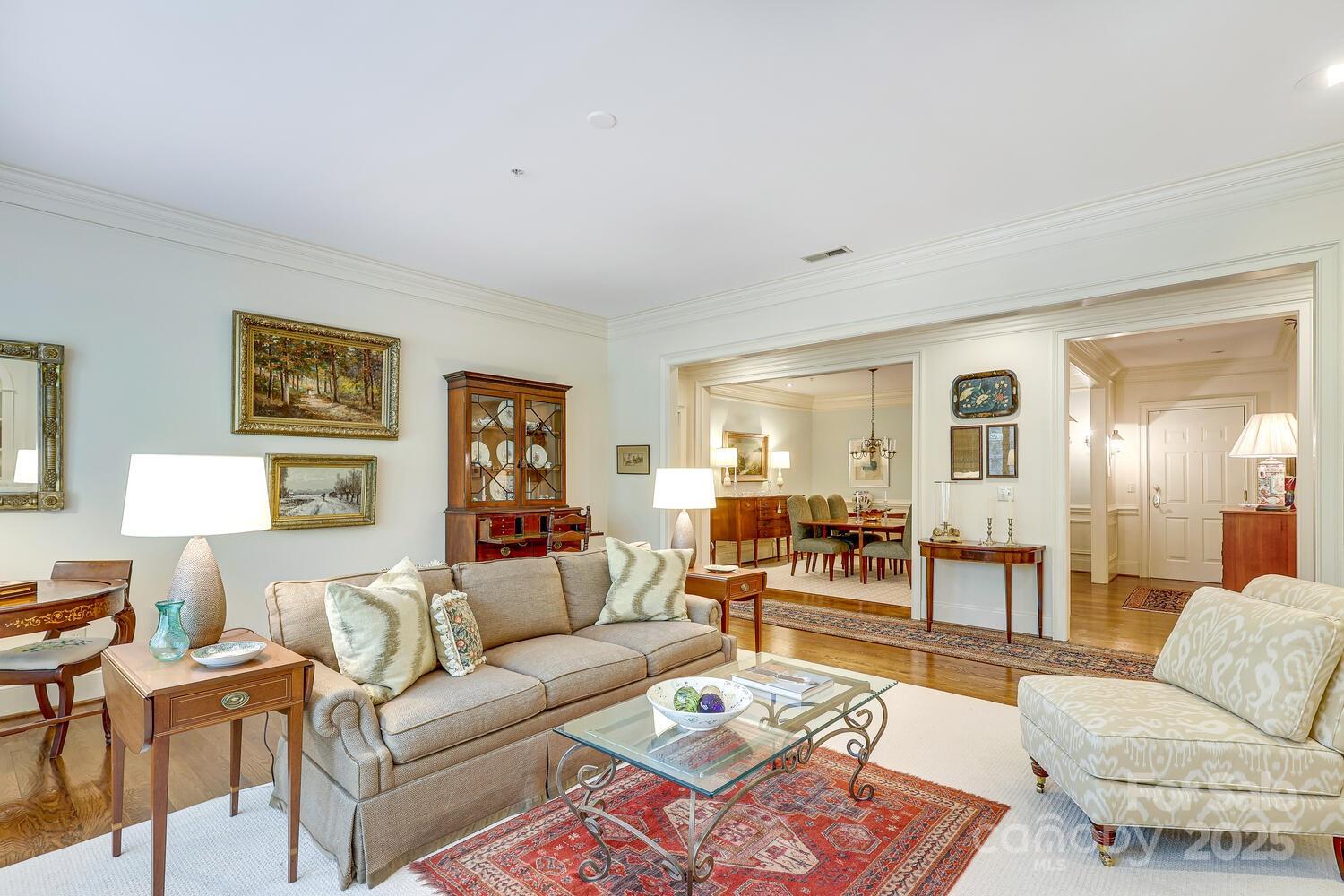 956 Queens Road Unit: 956