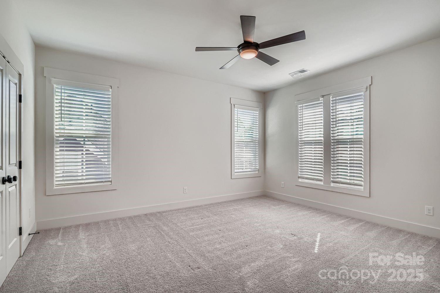 2827 Springway Drive
