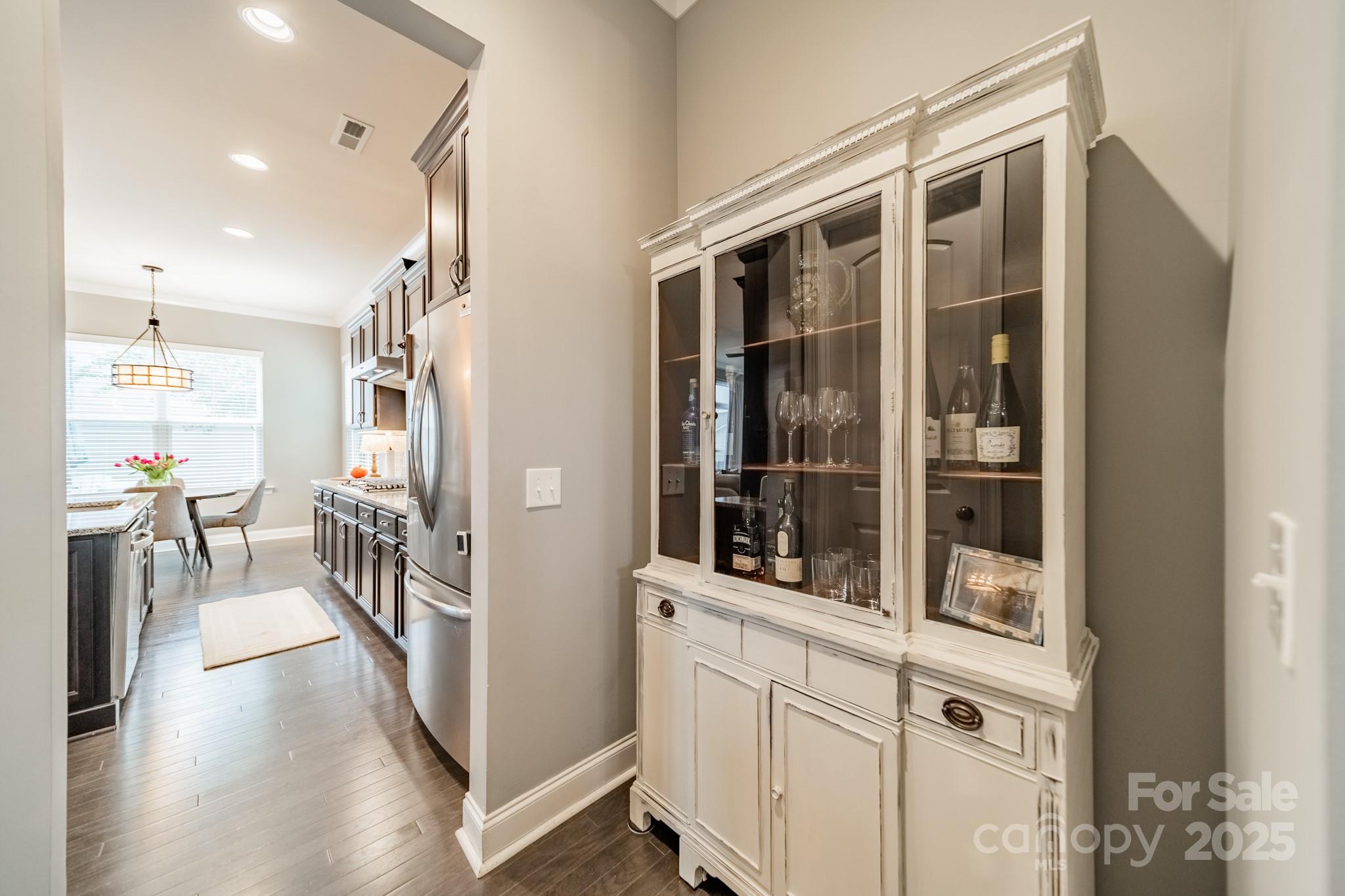 1529 Cedar Park Drive