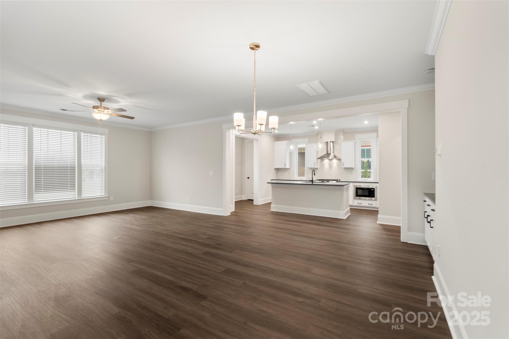 283 Luray Way Unit: 449