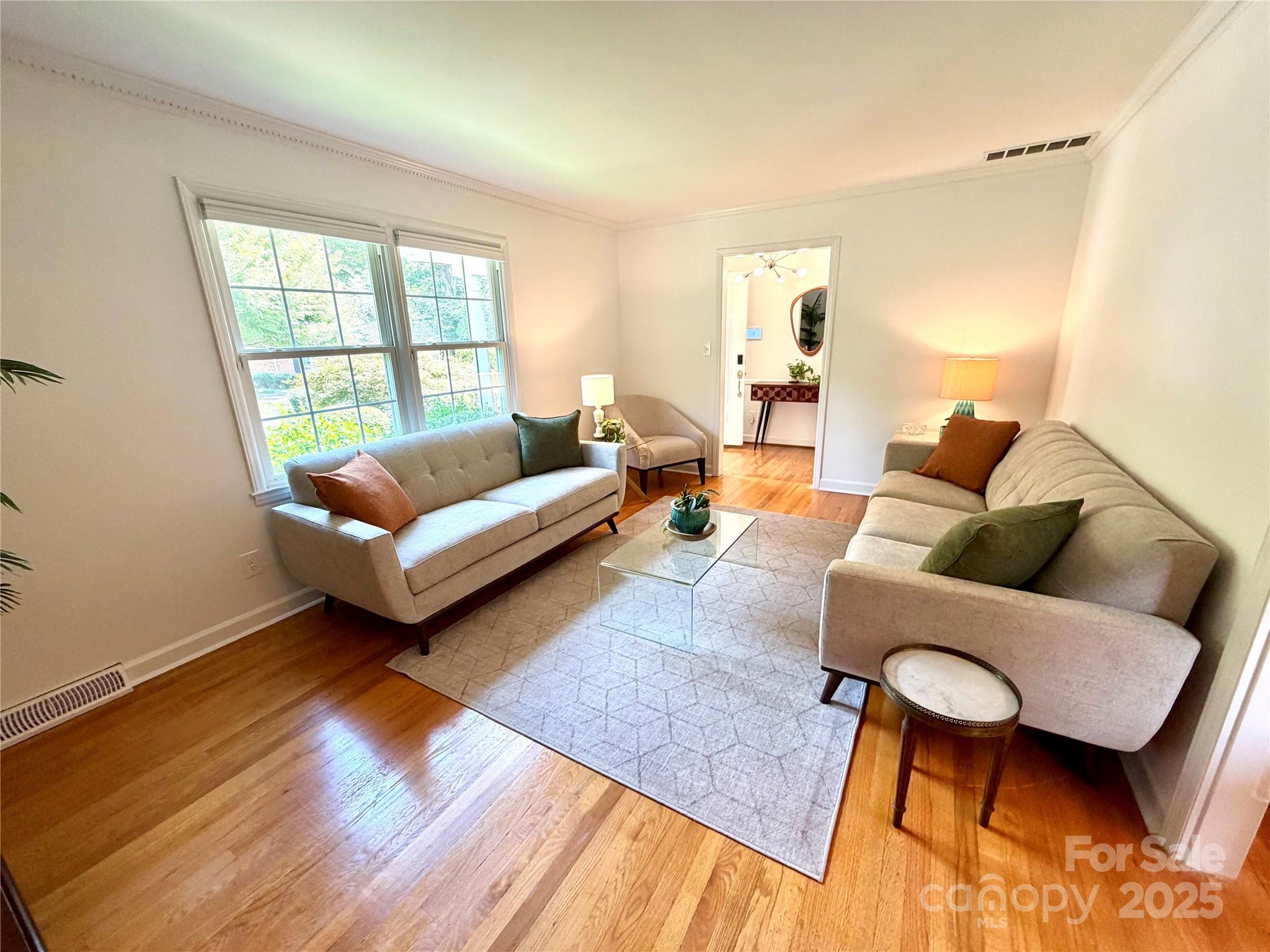 5300 Glenbrier Drive