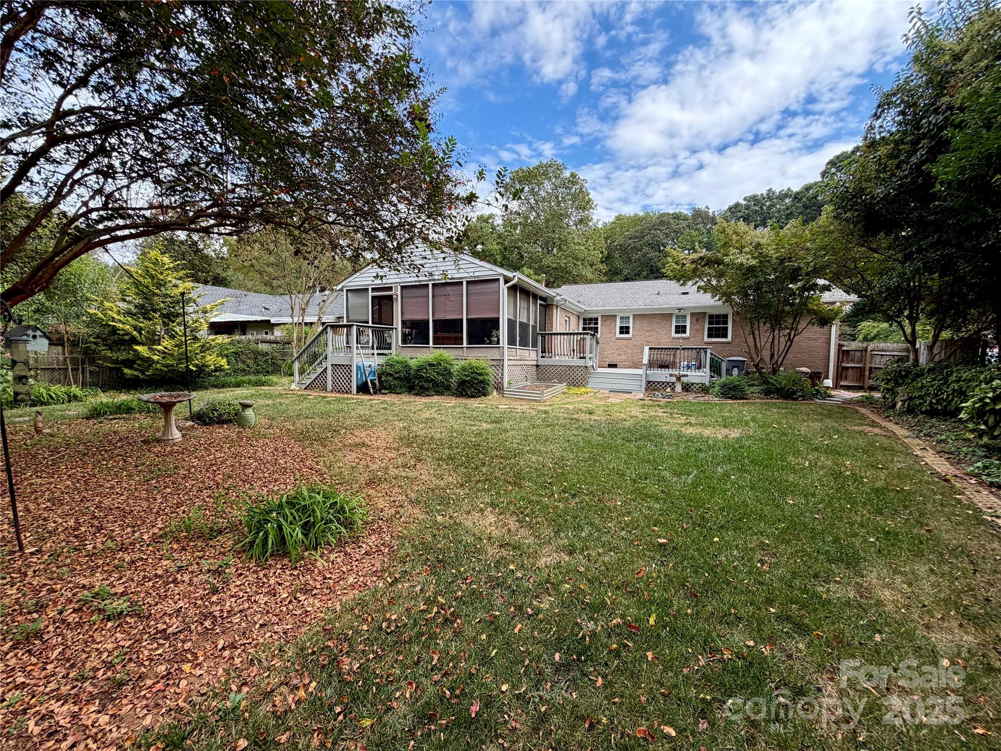 5300 Glenbrier Drive