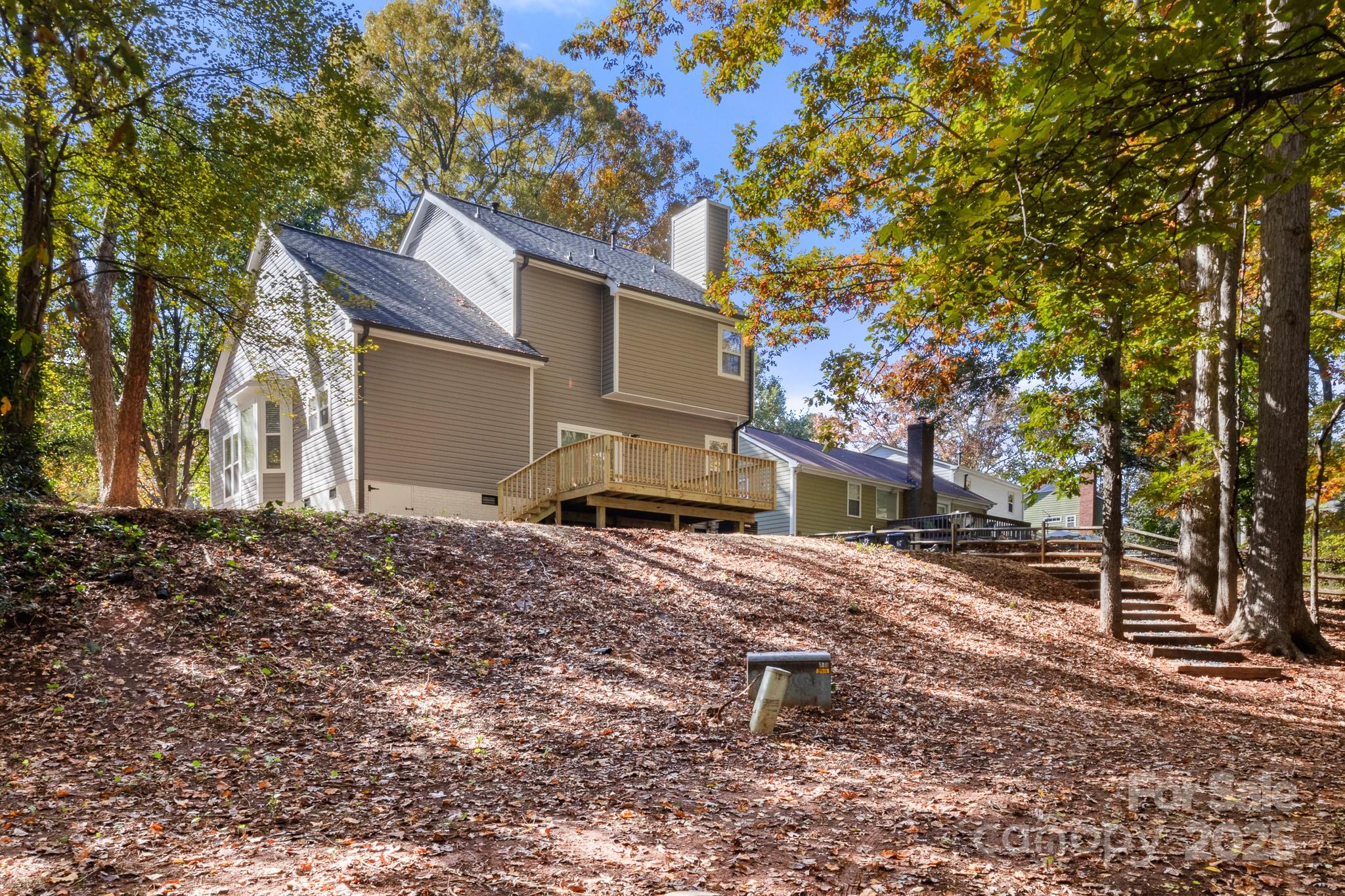 12415 Bluff Meadow Trail