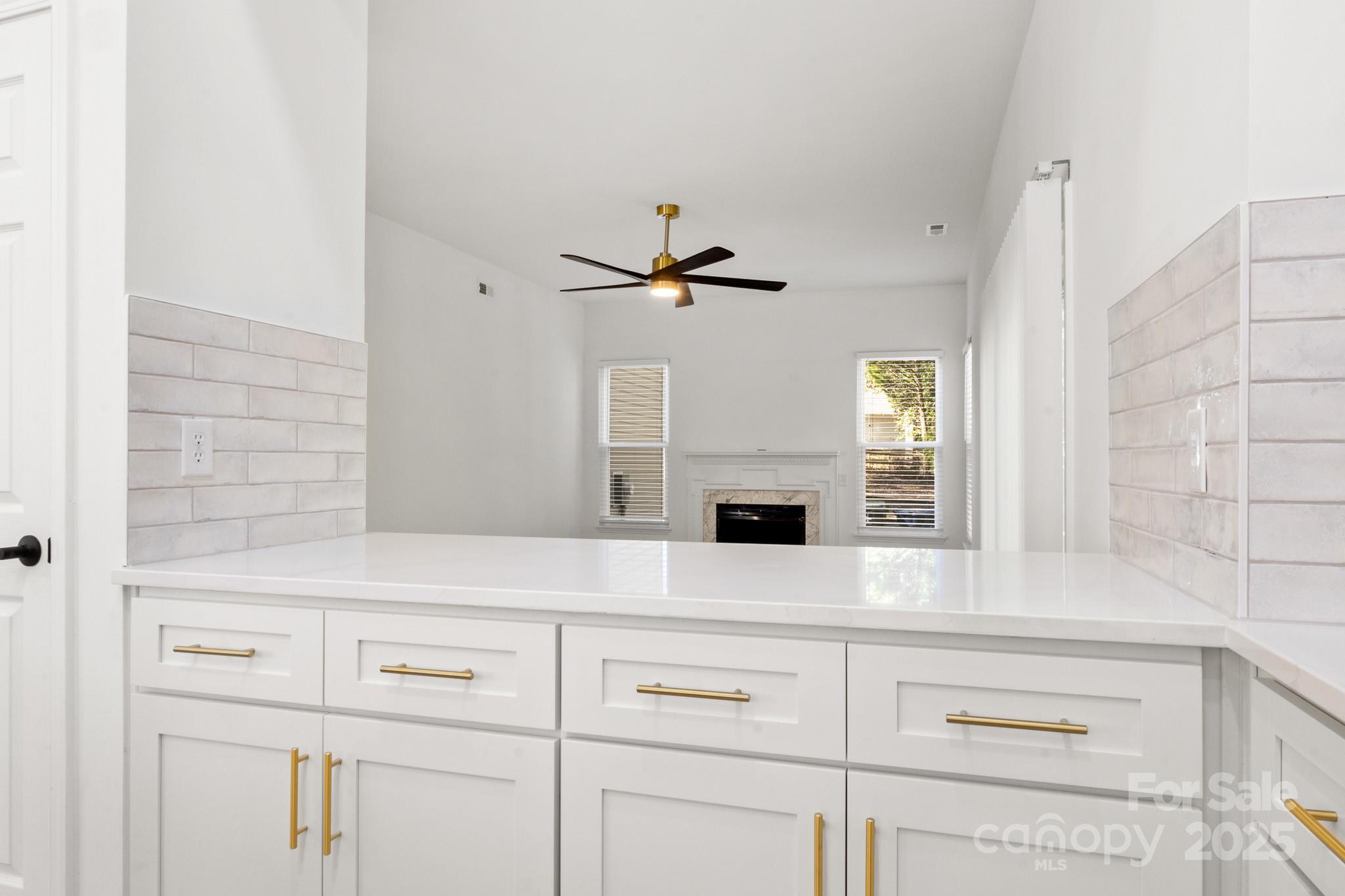 12415 Bluff Meadow Trail