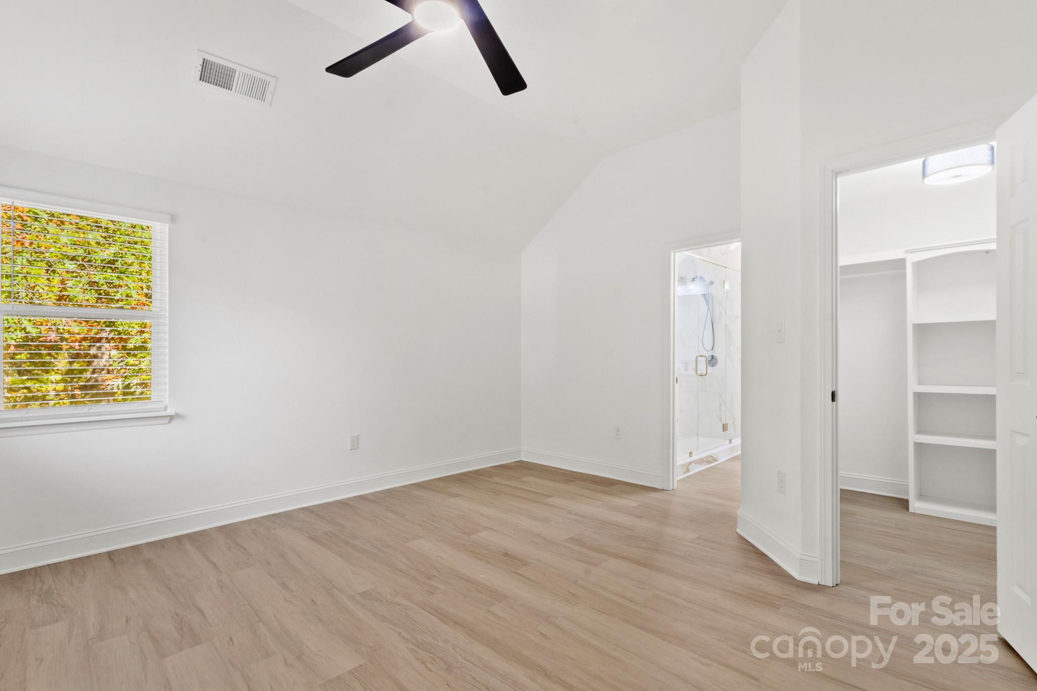 12415 Bluff Meadow Trail