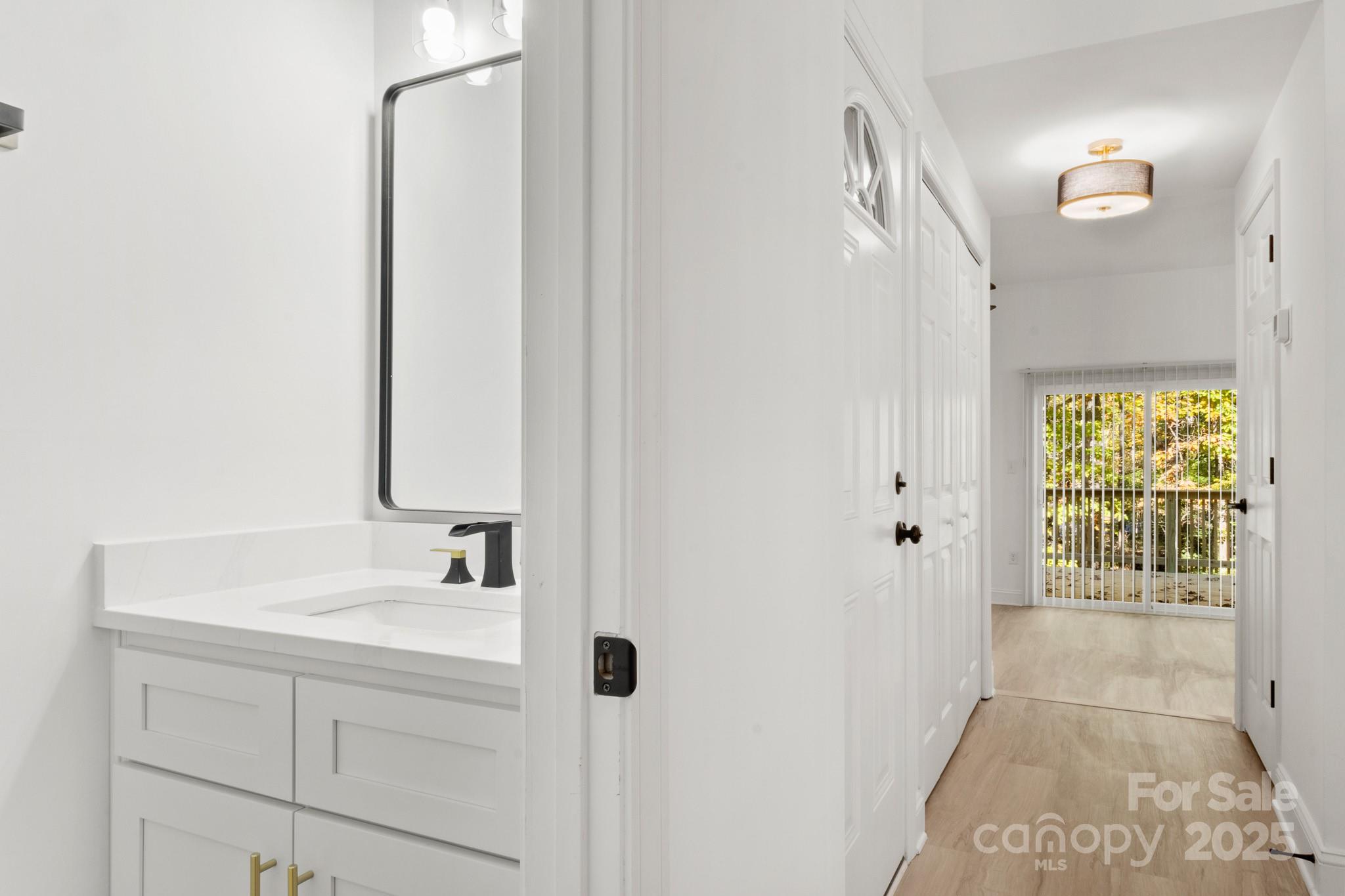 12415 Bluff Meadow Trail