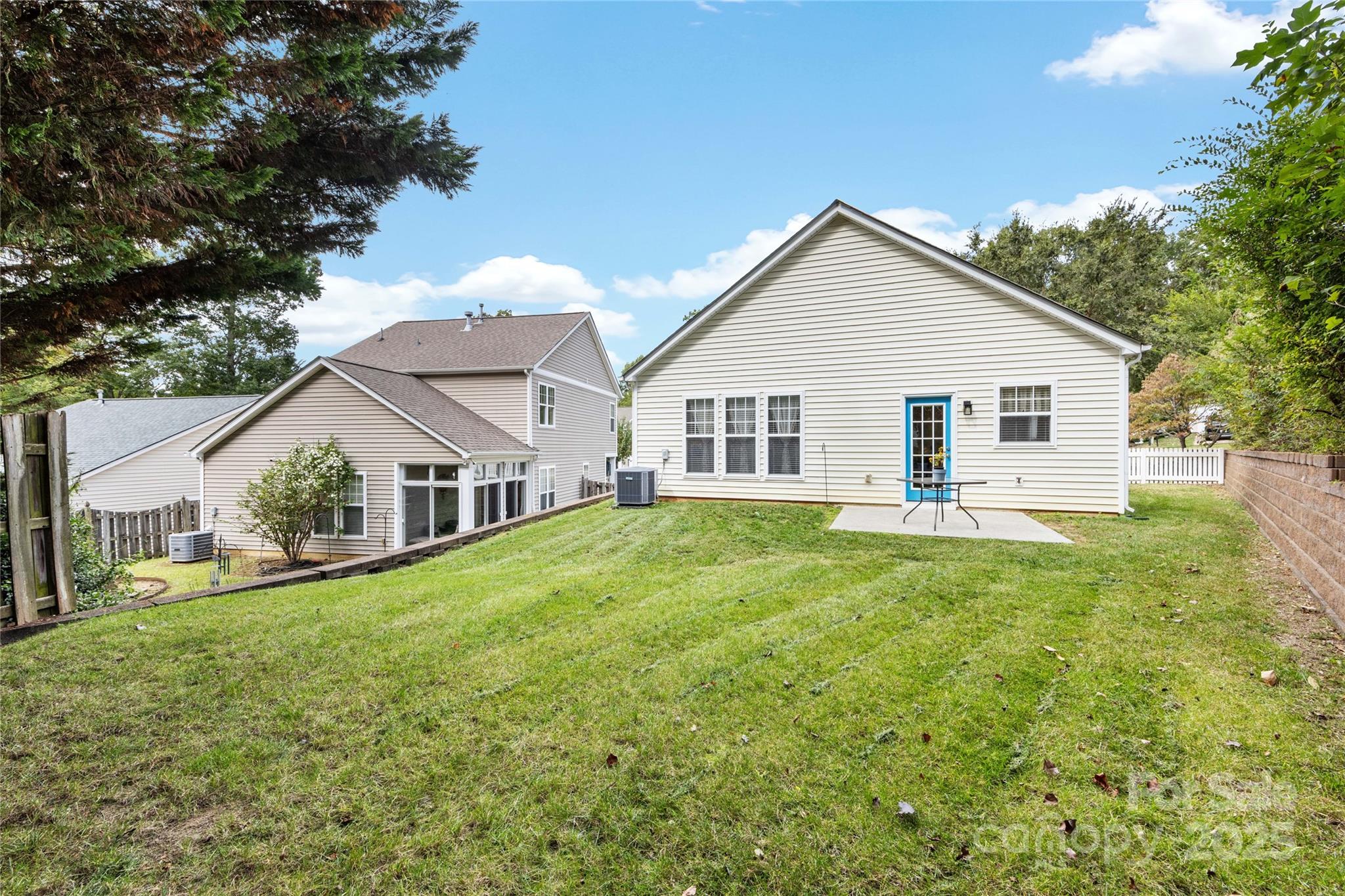 10213 Old Carolina Drive