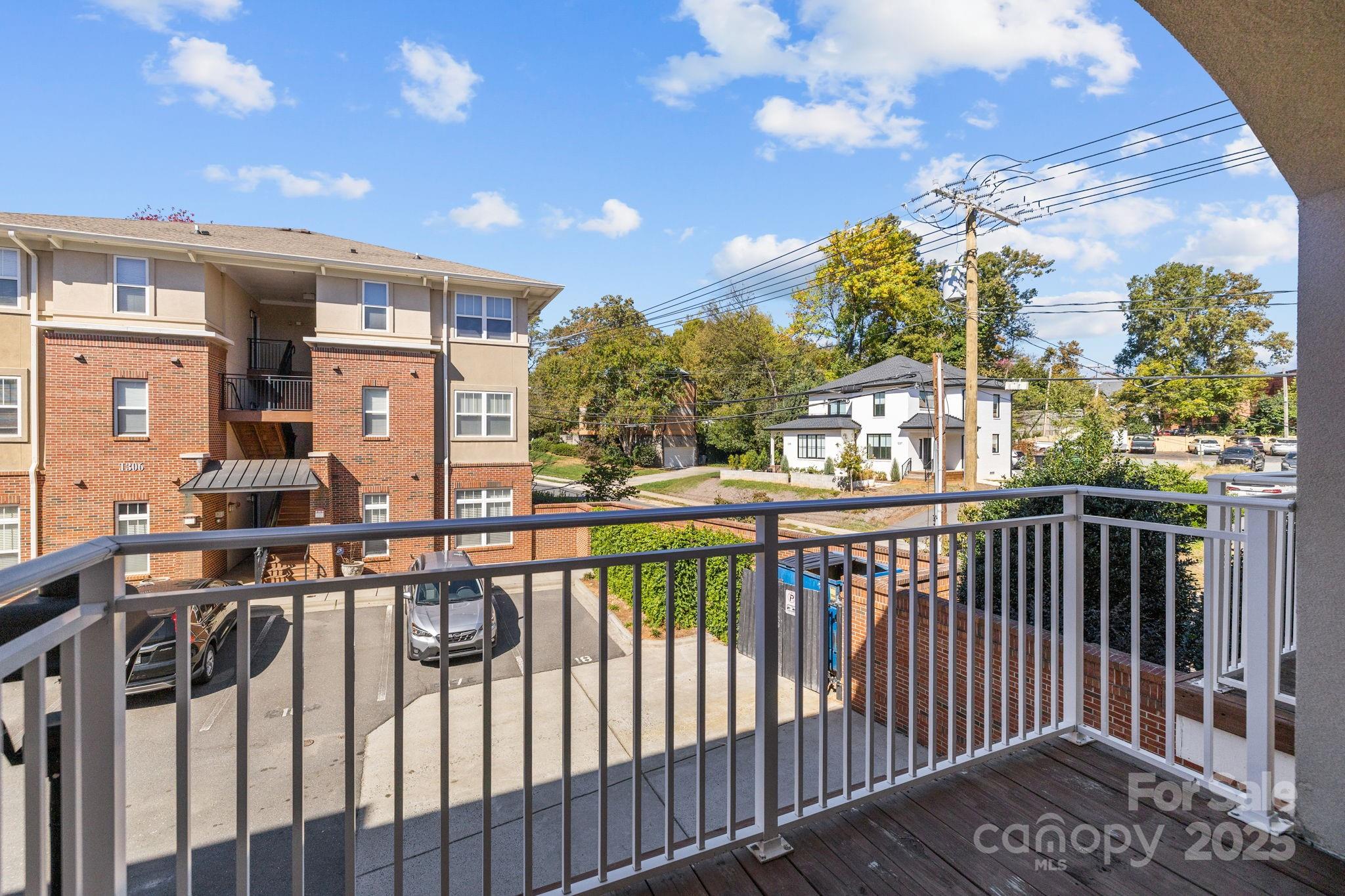 1302 Kenilworth Avenue Unit: 112