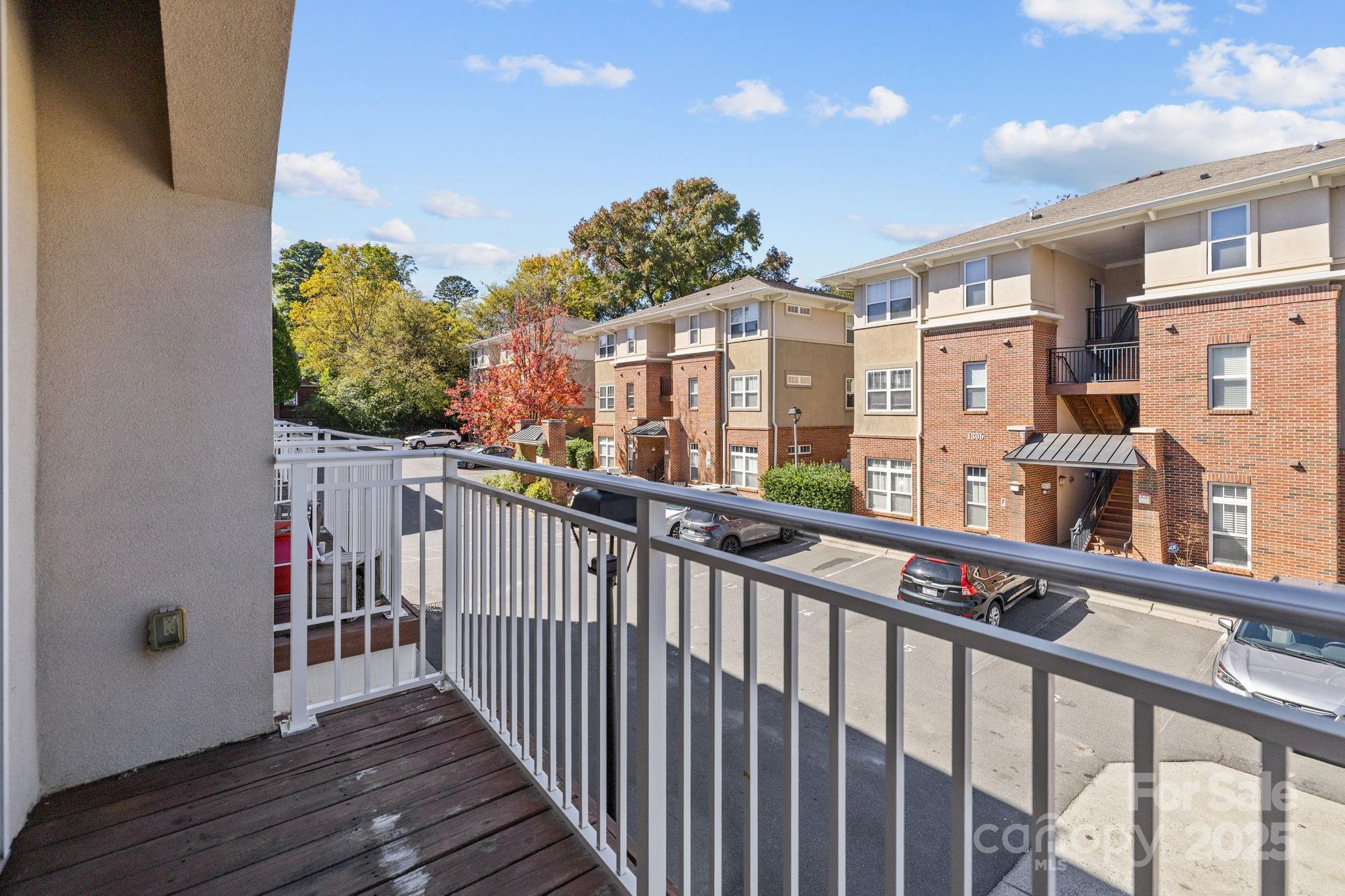 1302 Kenilworth Avenue Unit: 112
