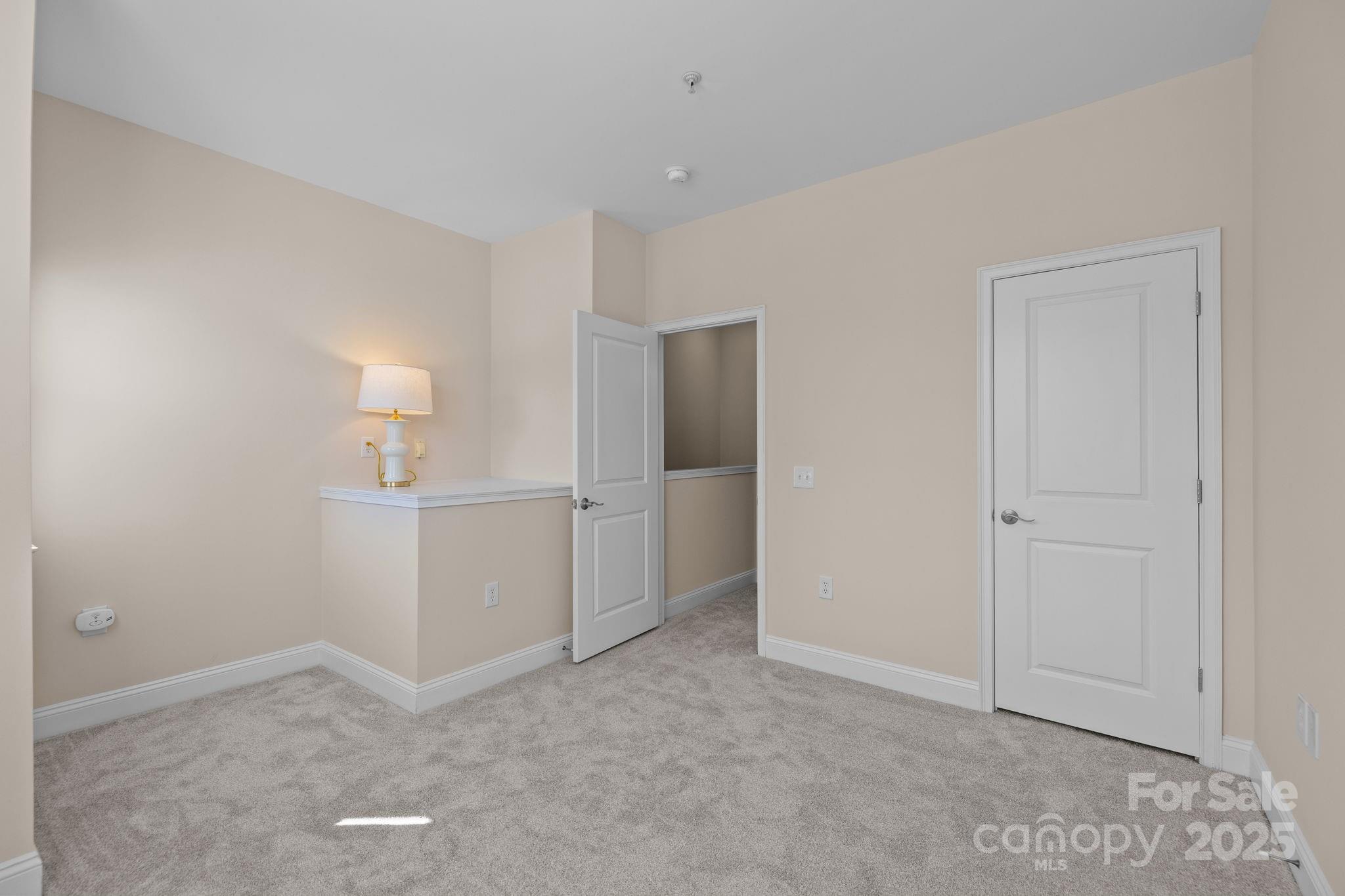 1302 Kenilworth Avenue Unit: 112