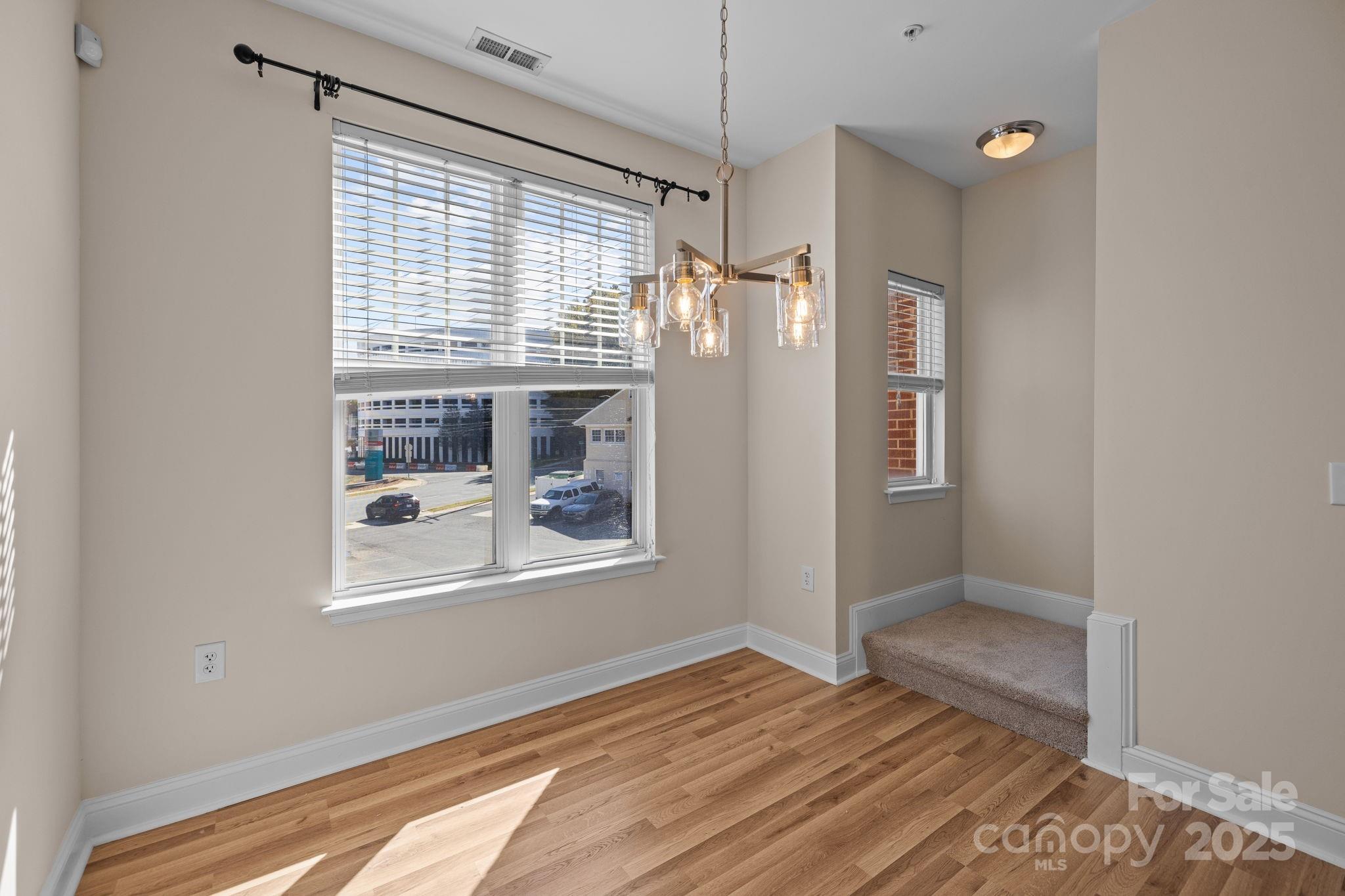 1302 Kenilworth Avenue Unit: 112