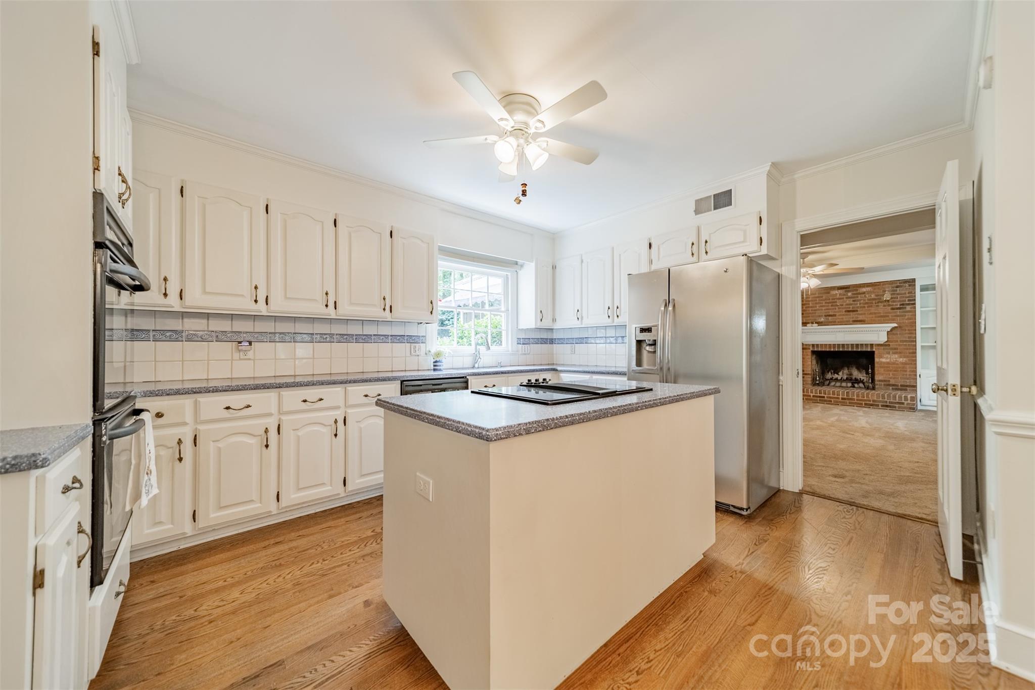 127 Cabell Way