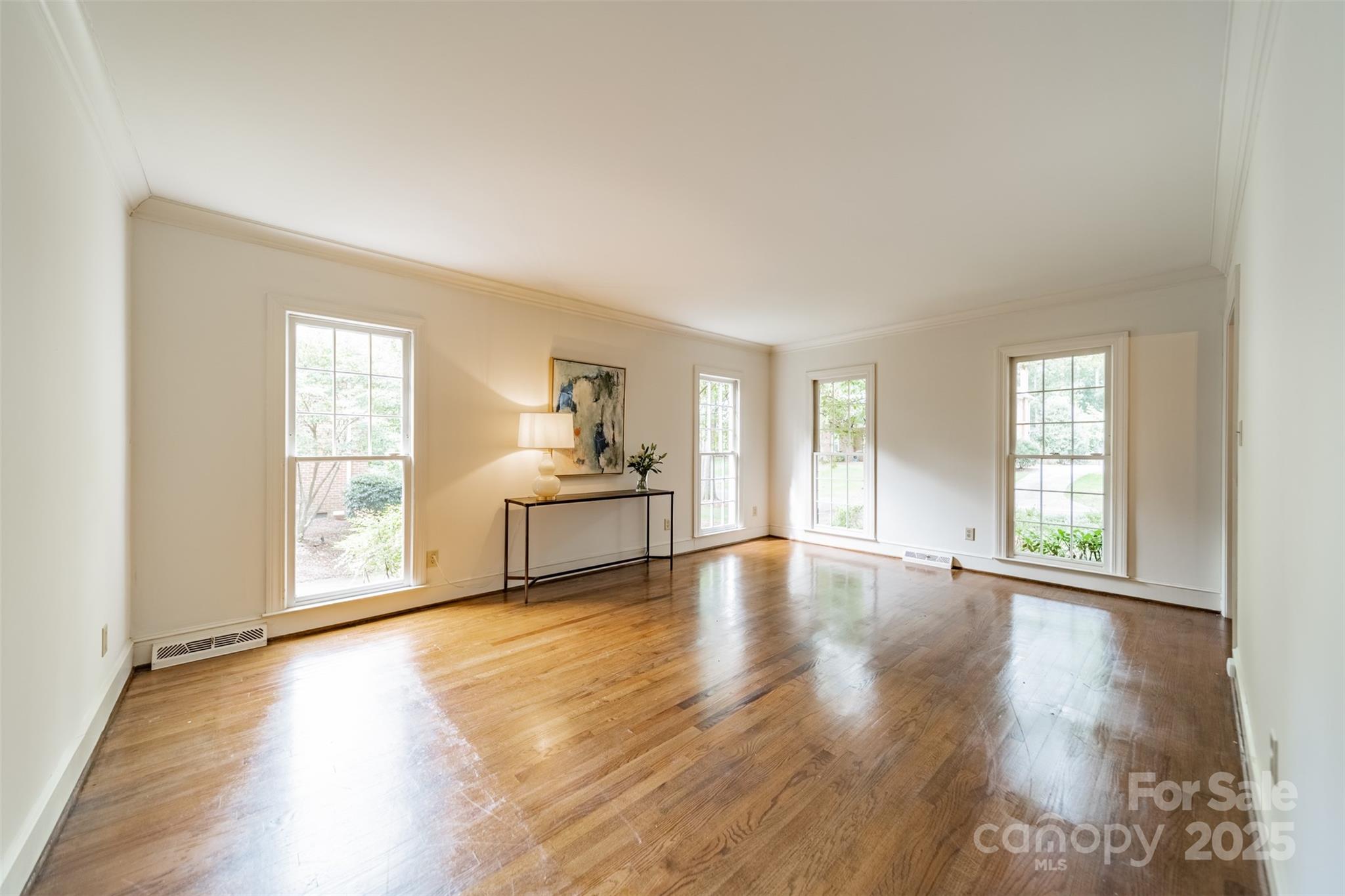 127 Cabell Way