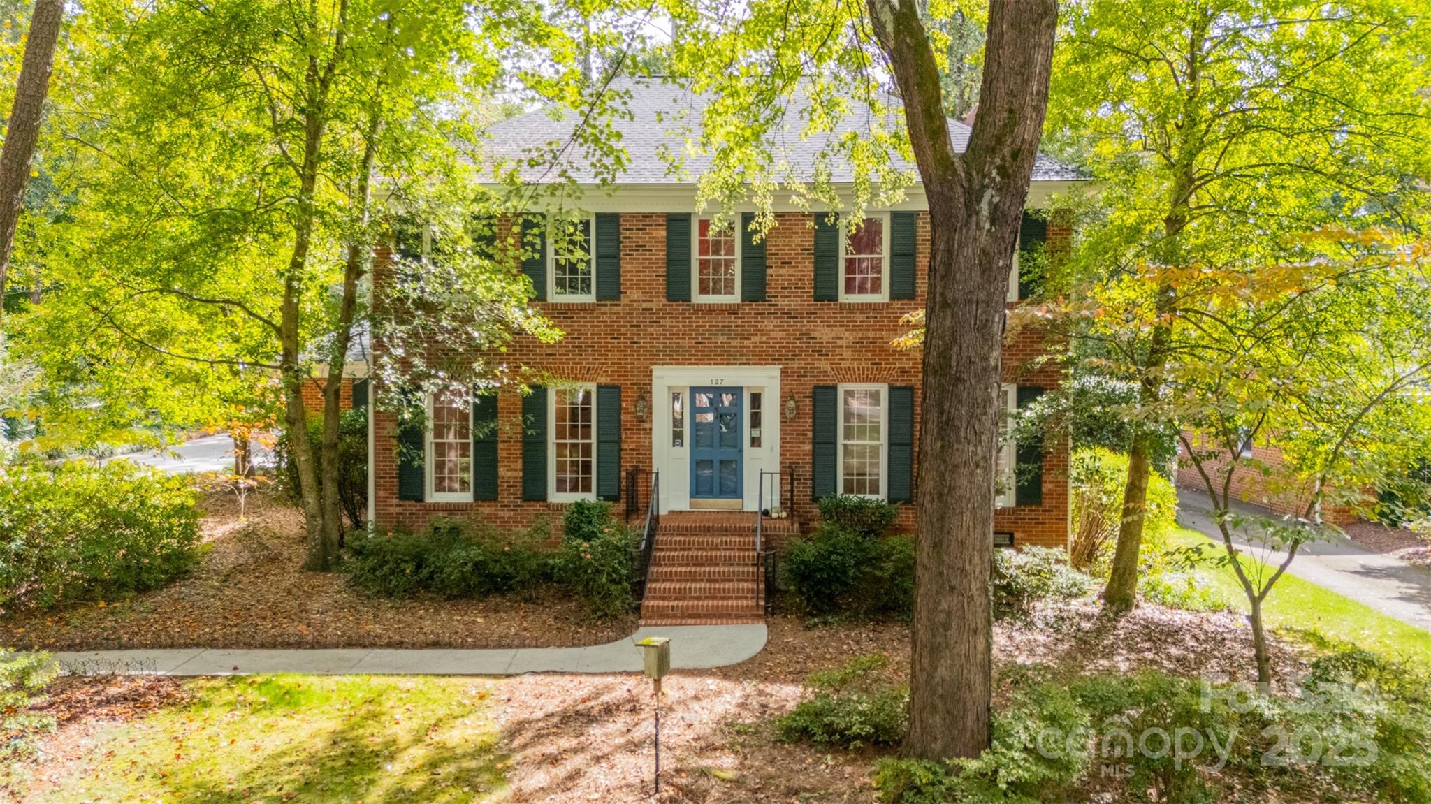 127 Cabell Way