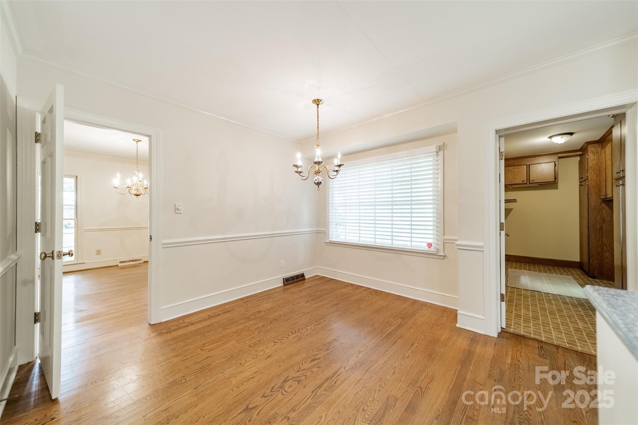 127 Cabell Way