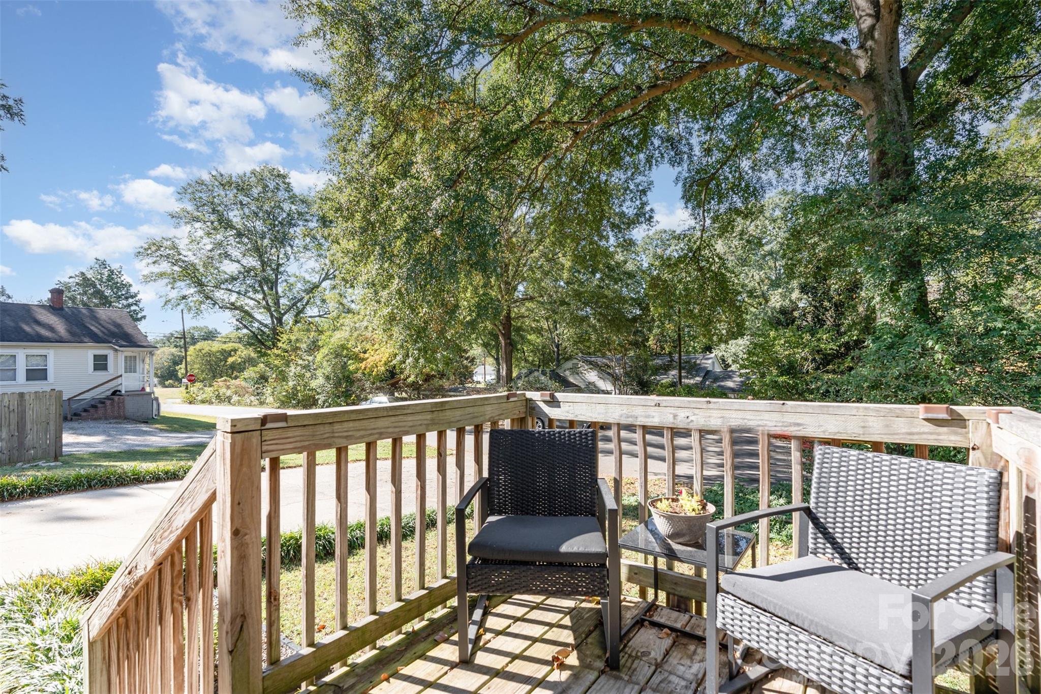 809 Fargo Drive SW