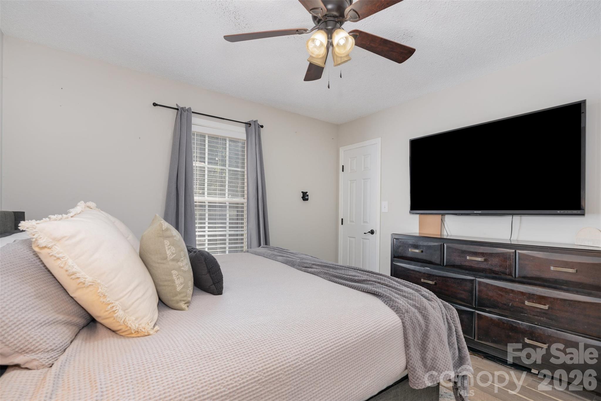 809 Fargo Drive SW