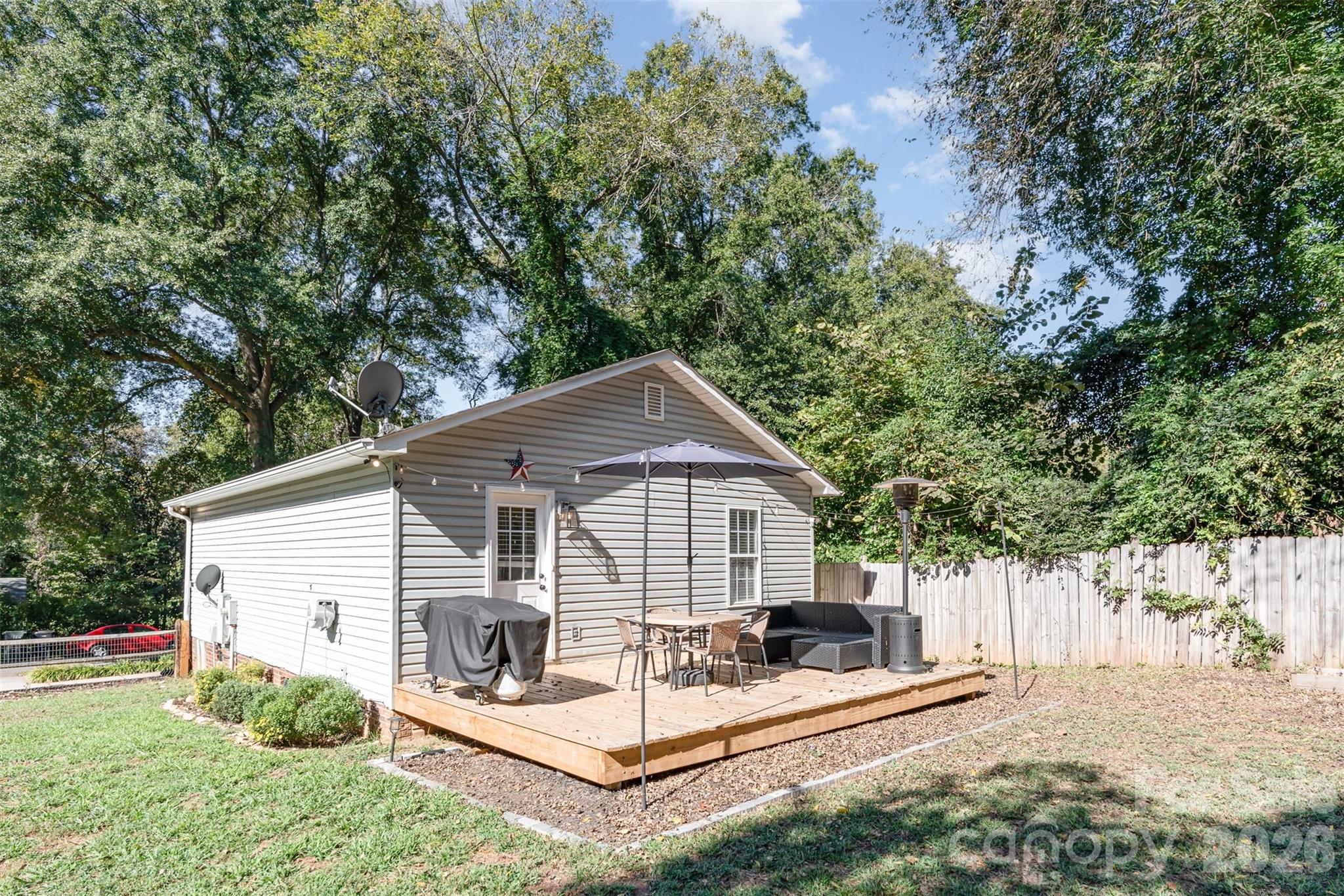 809 Fargo Drive SW