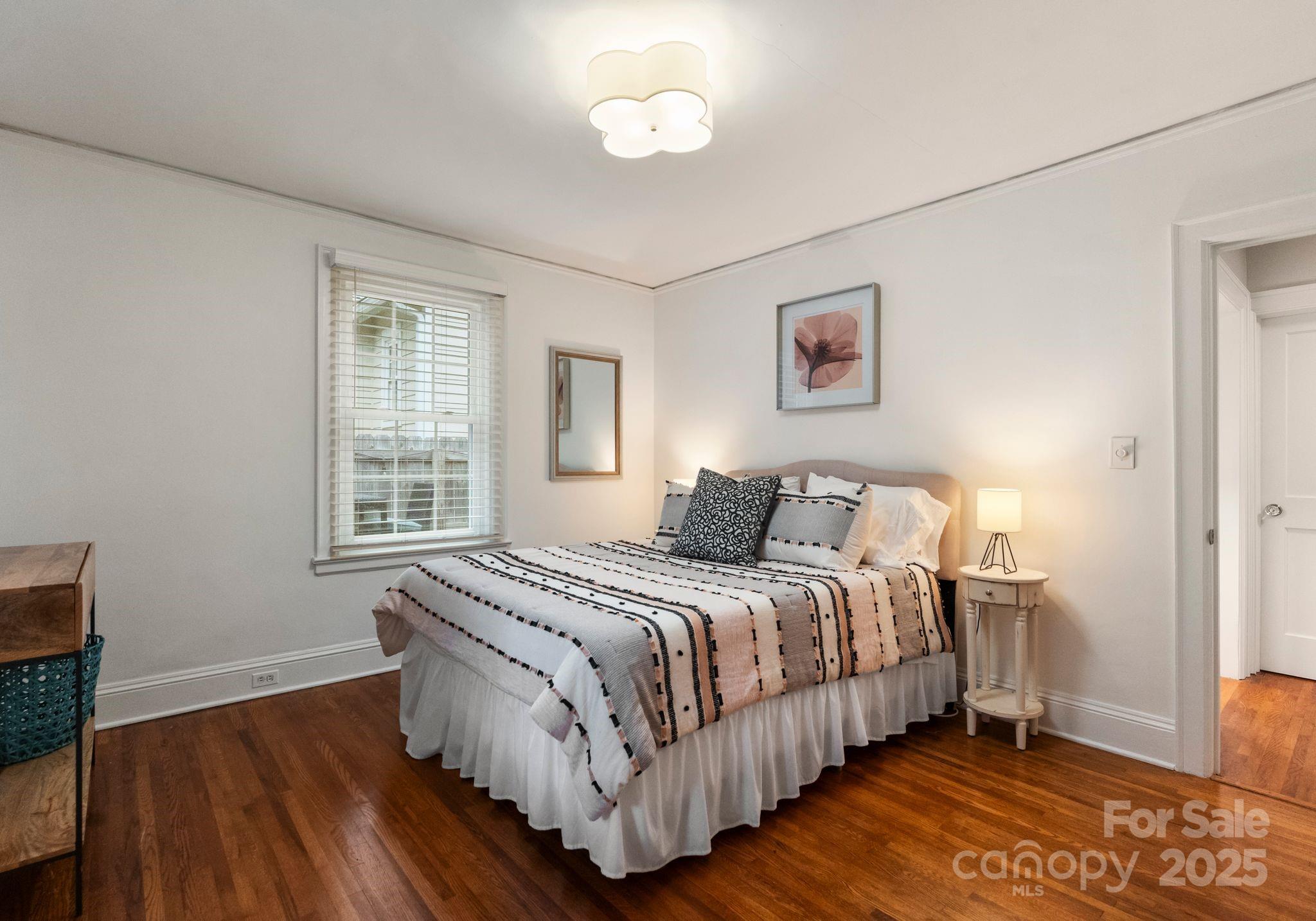 2424 Shenandoah Avenue