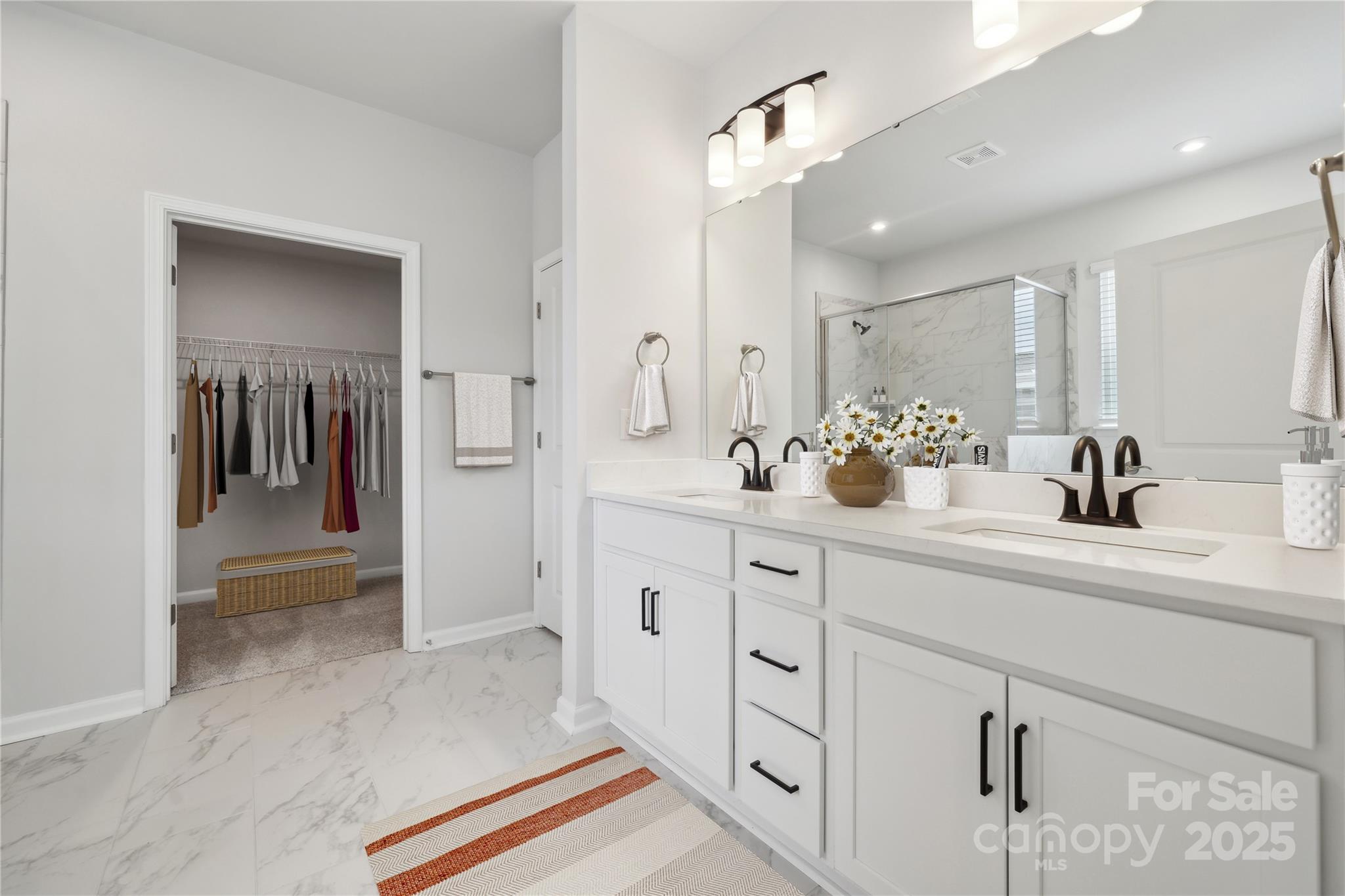 1006 Heritage Pointe