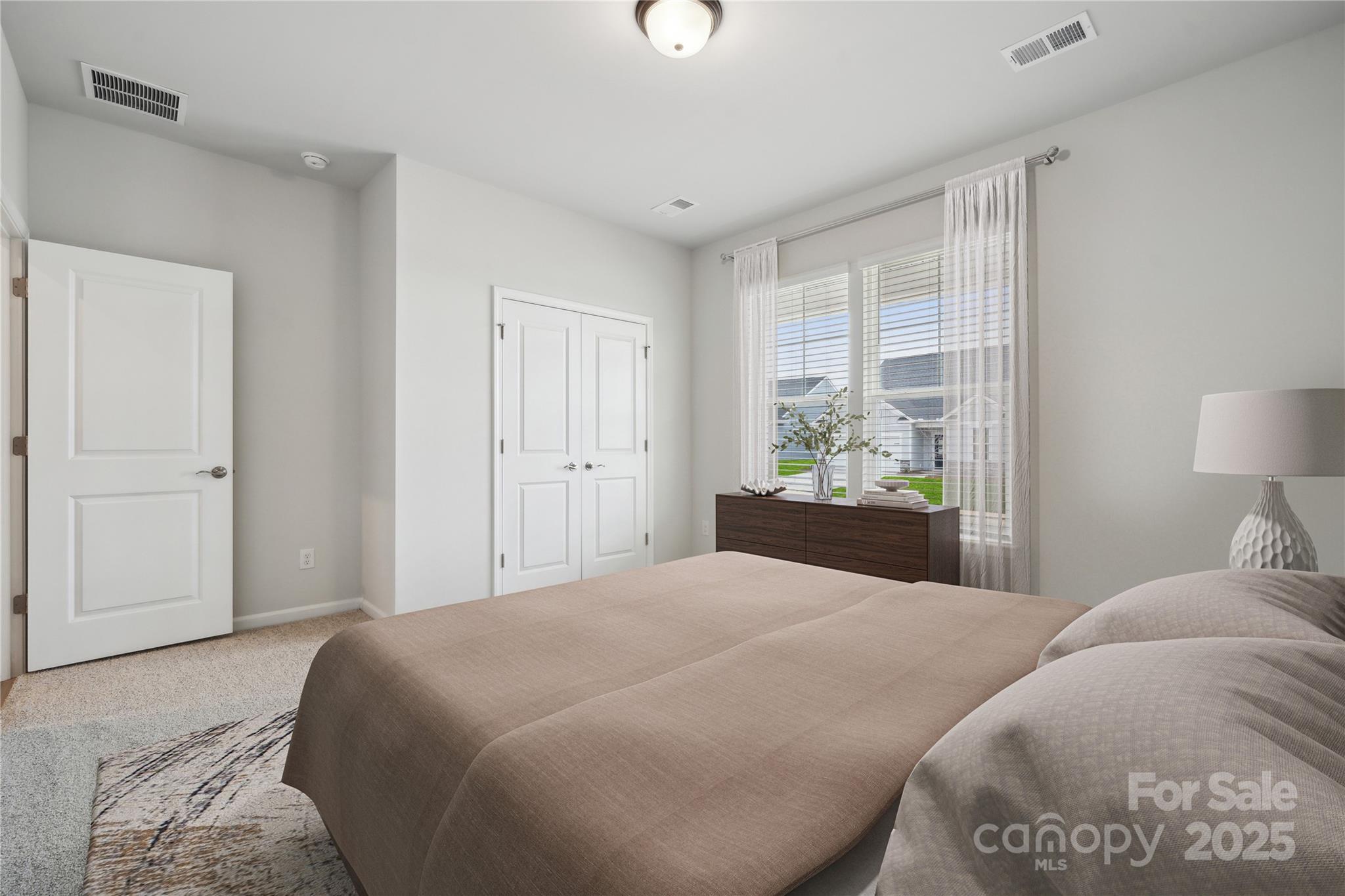 1006 Heritage Pointe