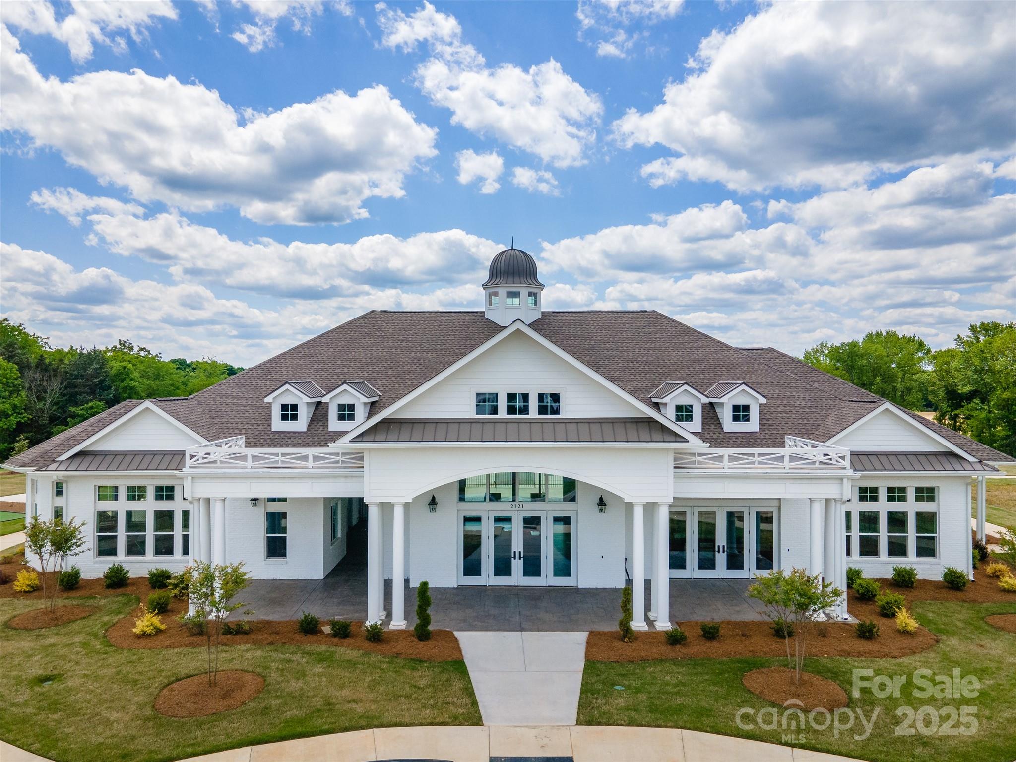 1006 Heritage Pointe