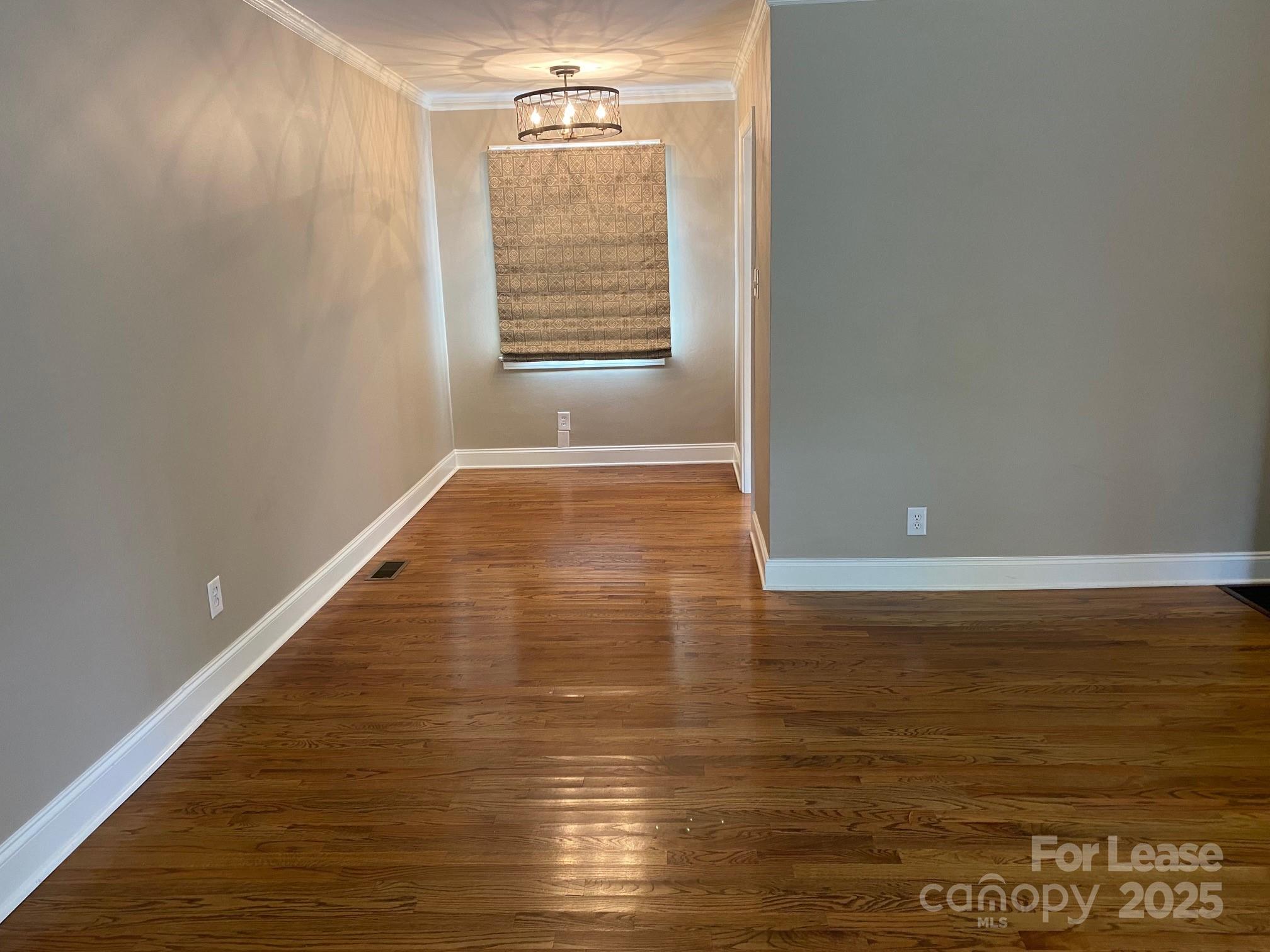 1964 Lynnwood Drive