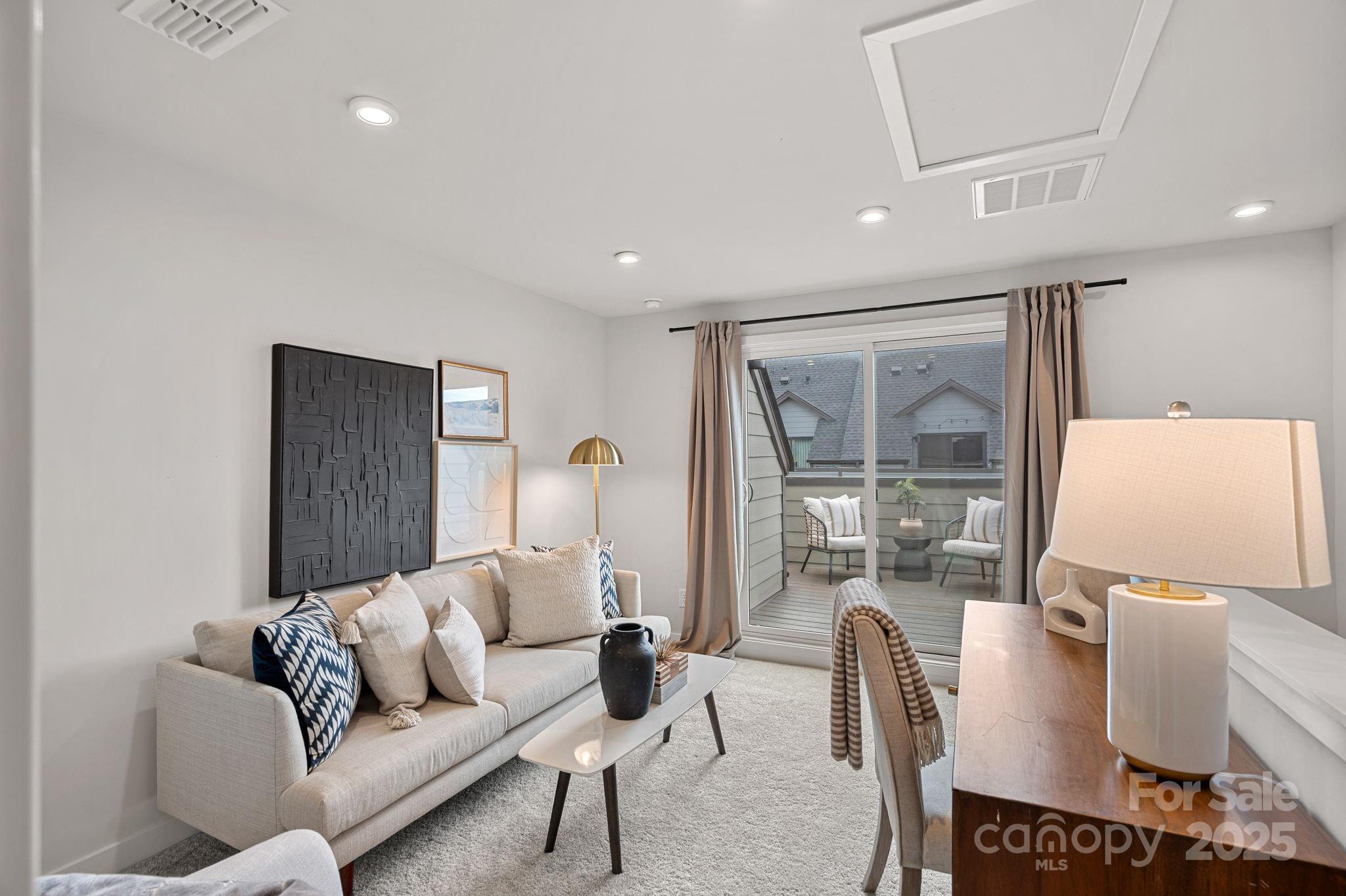 4032 Citra Lane