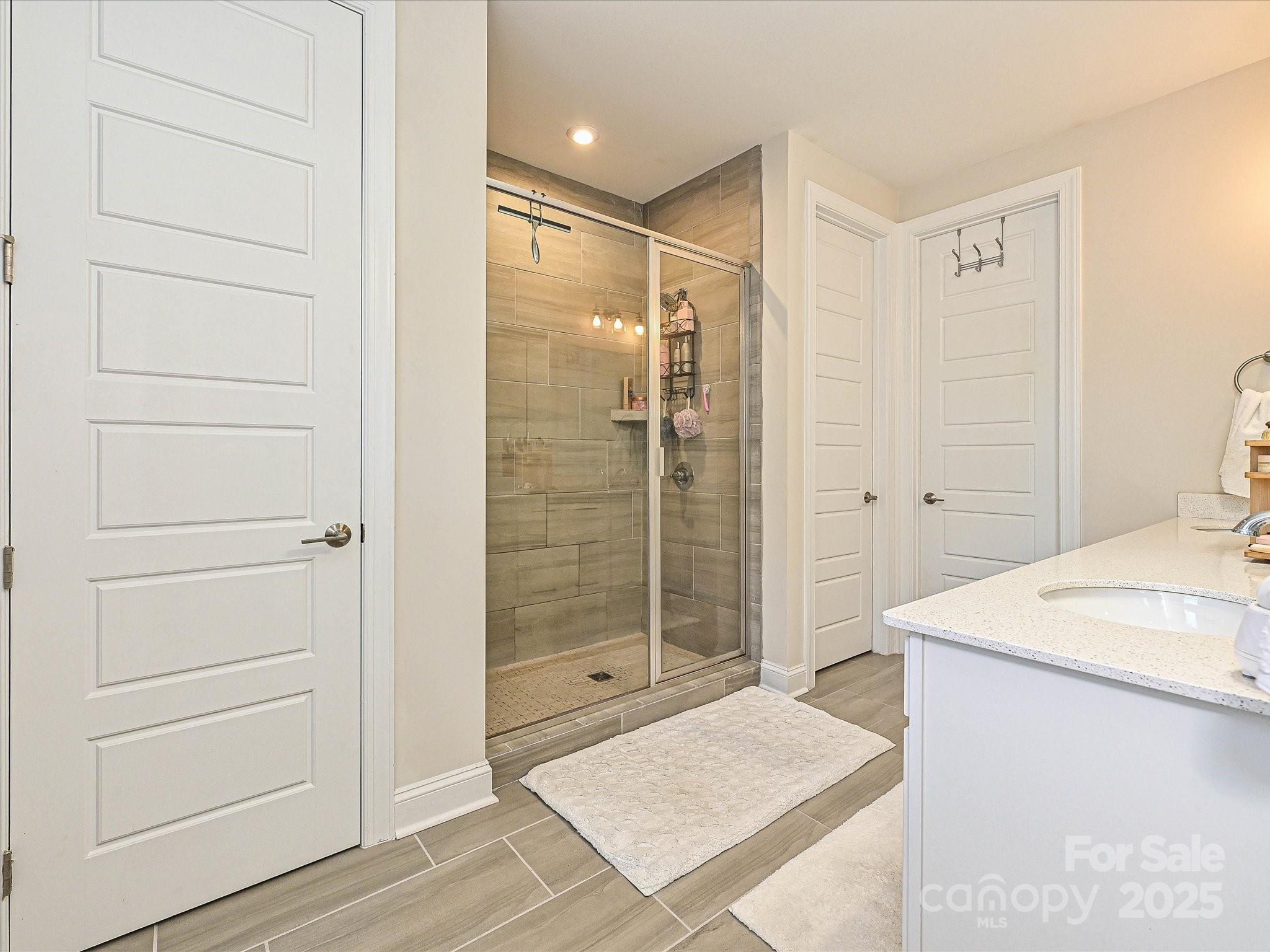 5008 Catterick Court