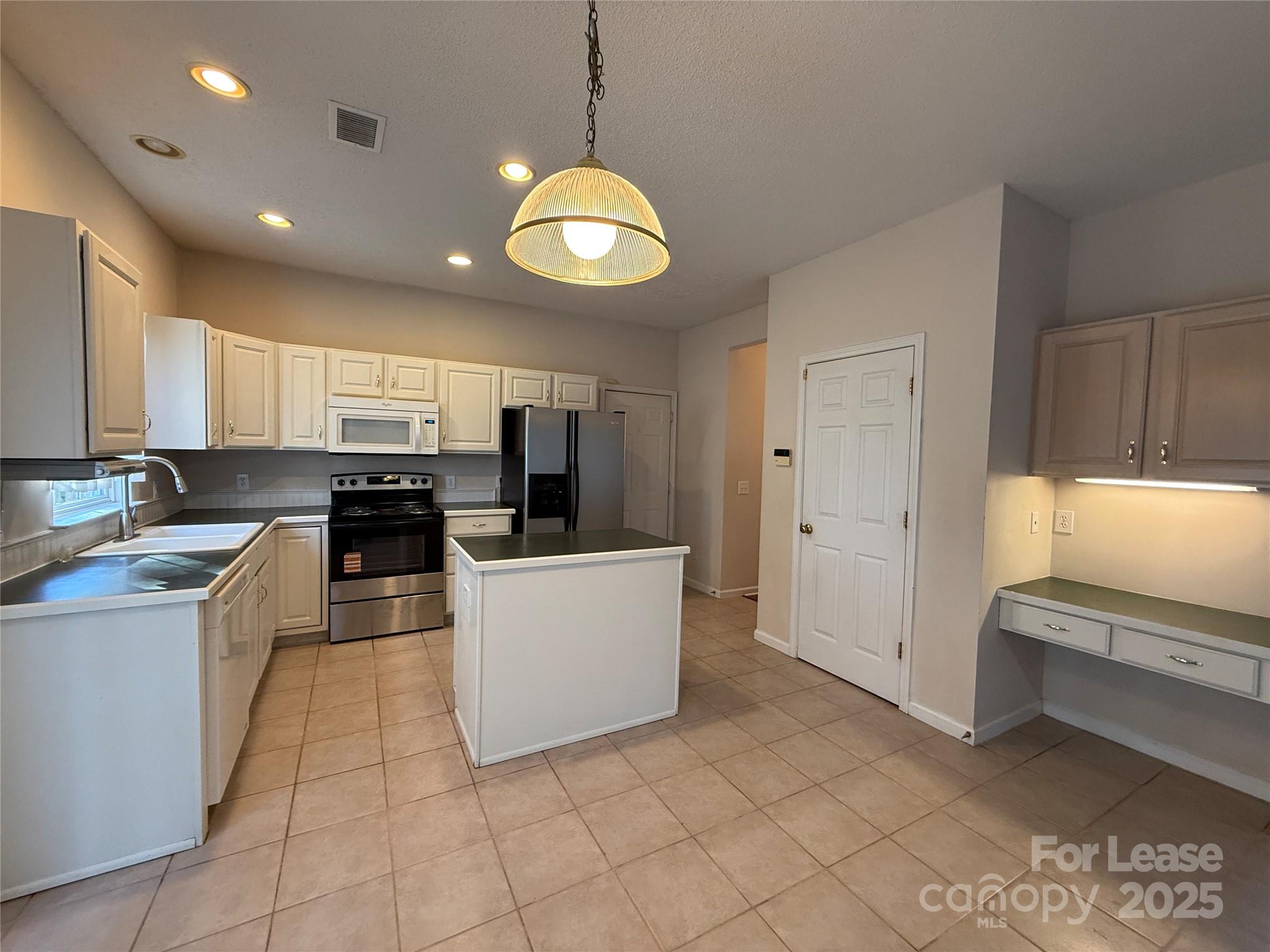 111 Foxtail Drive