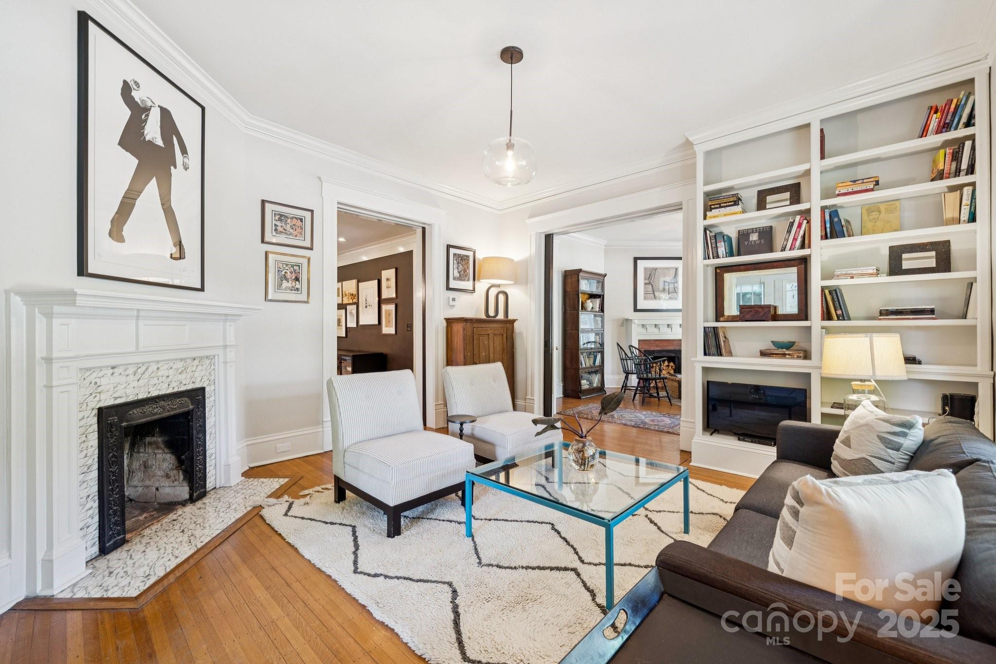 425 Clement Avenue