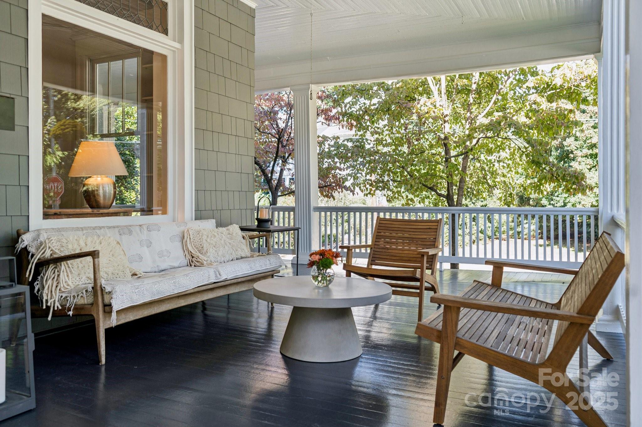 425 Clement Avenue