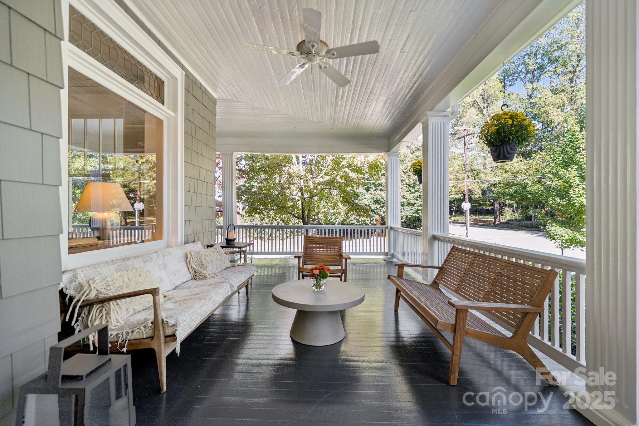 425 Clement Avenue