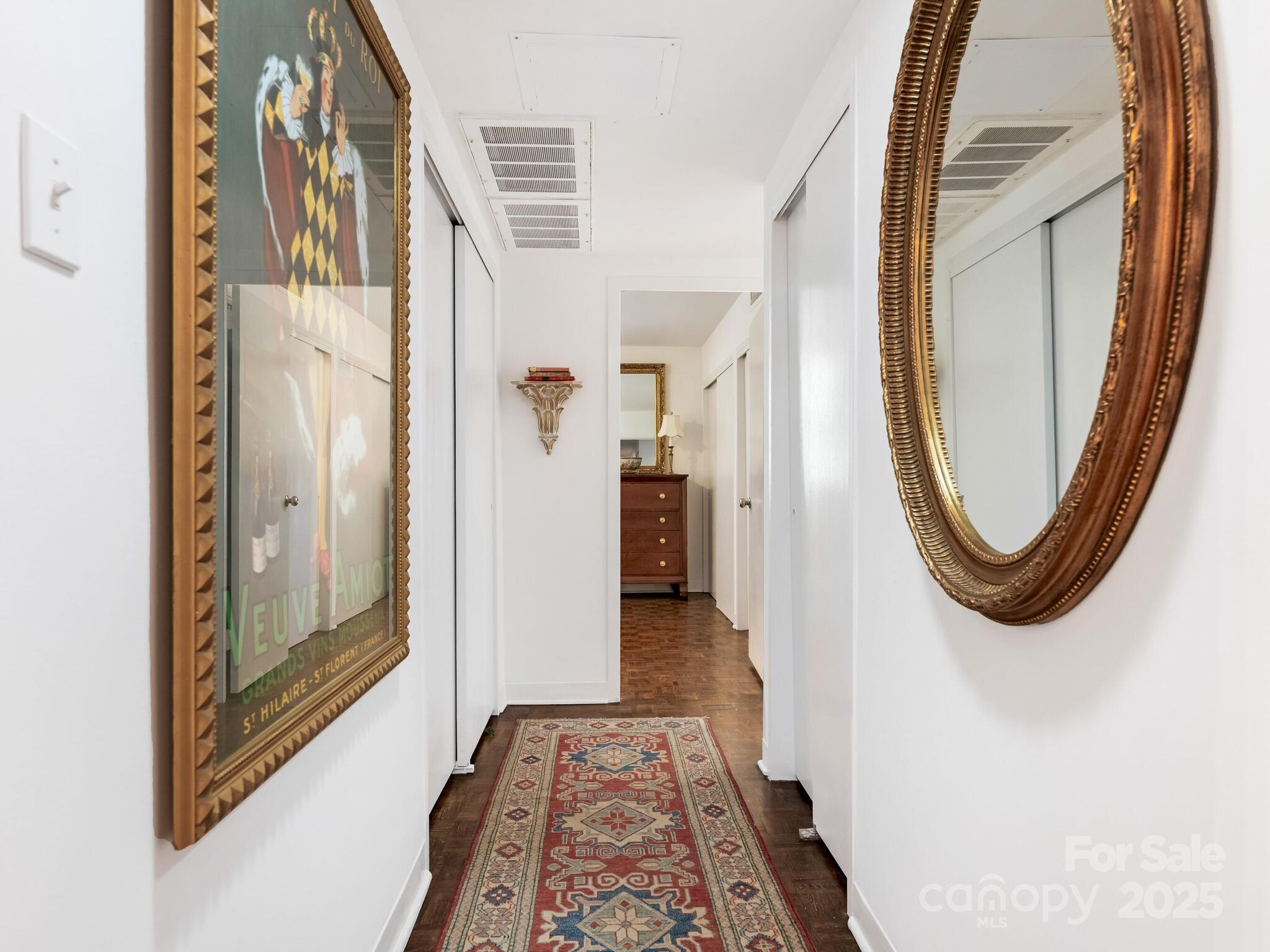 1300 Queens Road Unit: 401