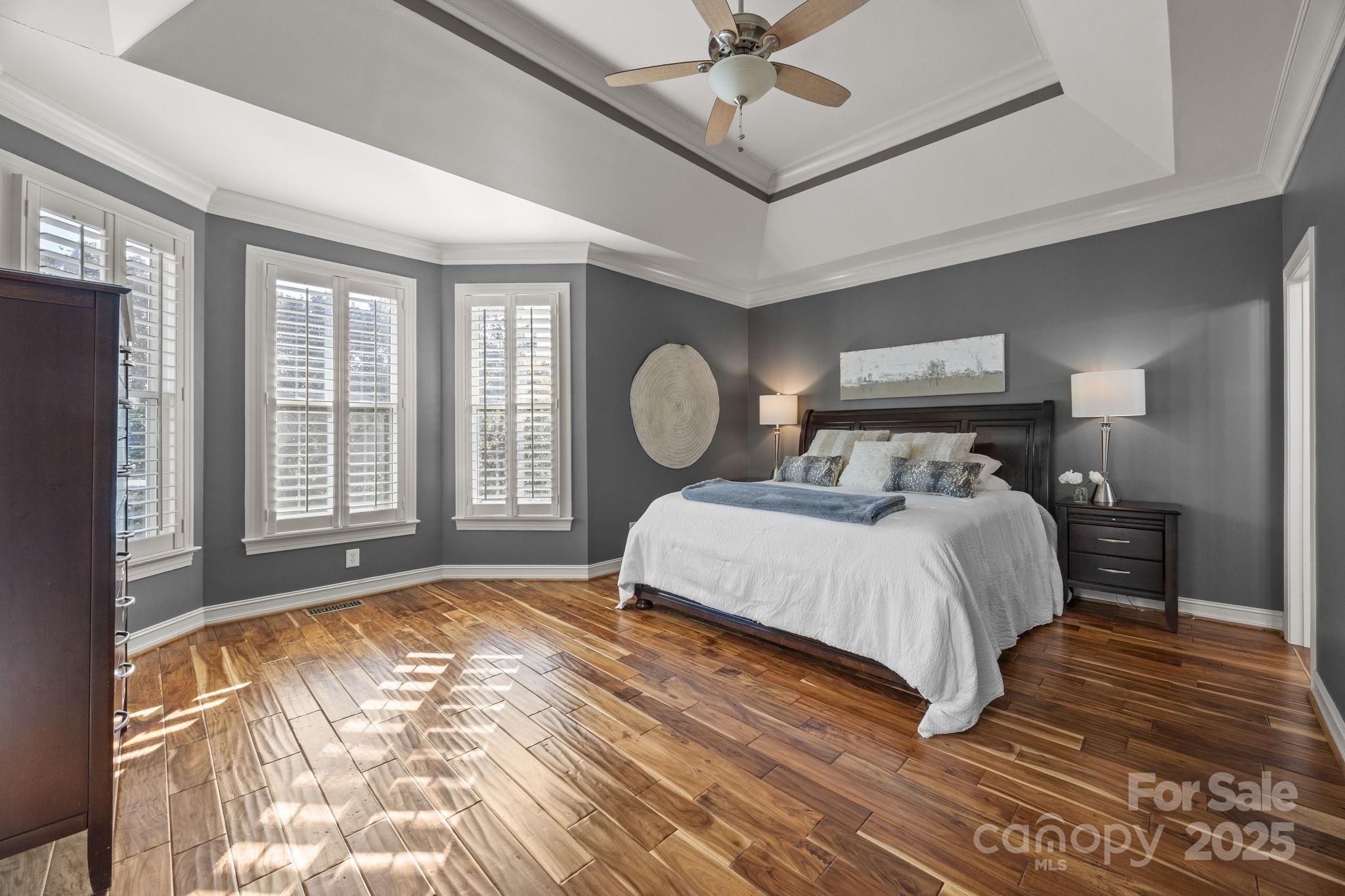 6147 Sharon Acres Rd