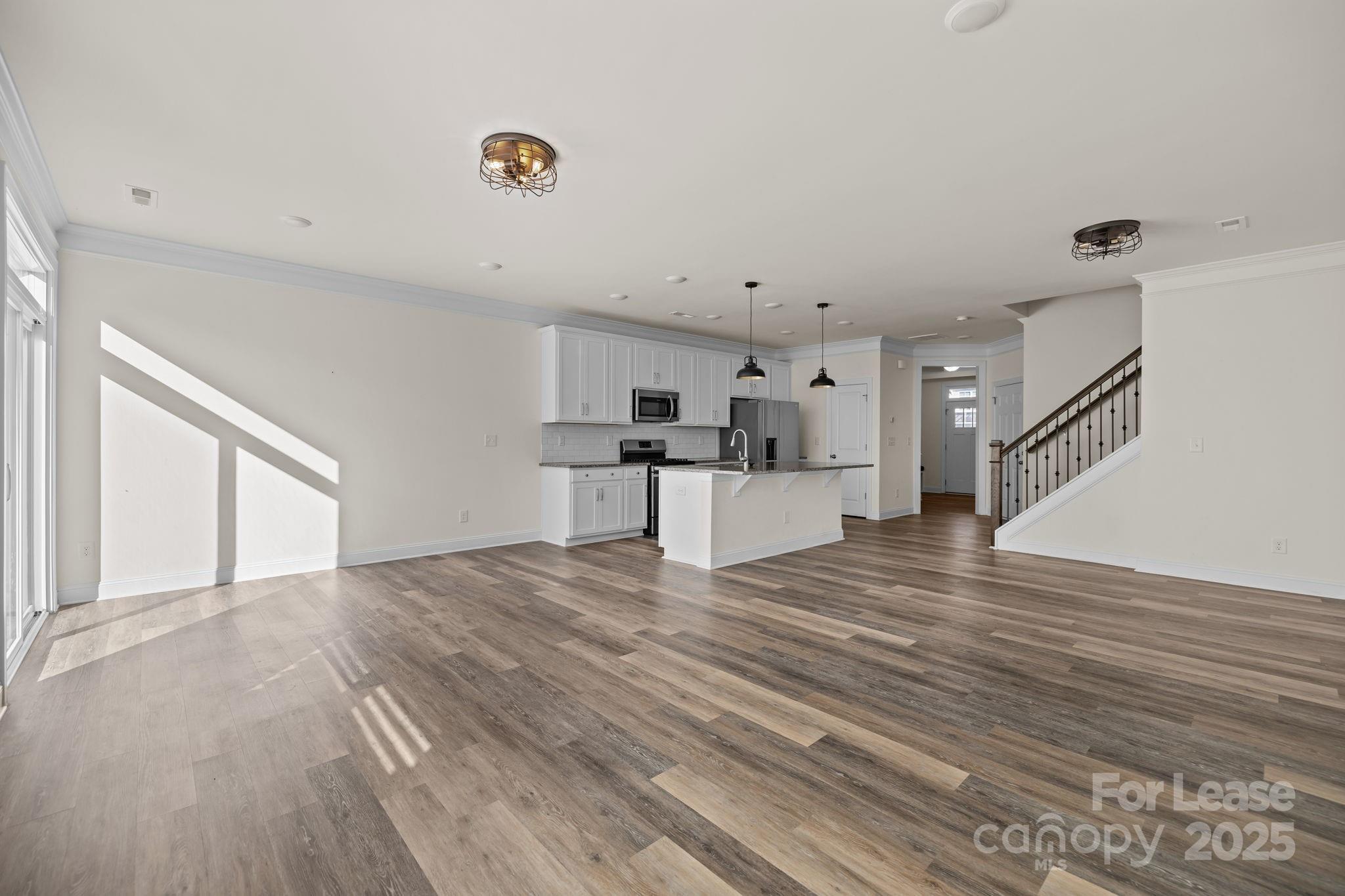 2141 Bexar Trail