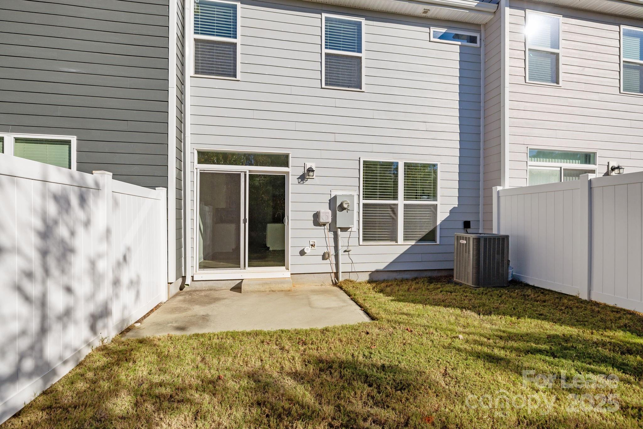 2141 Bexar Trail