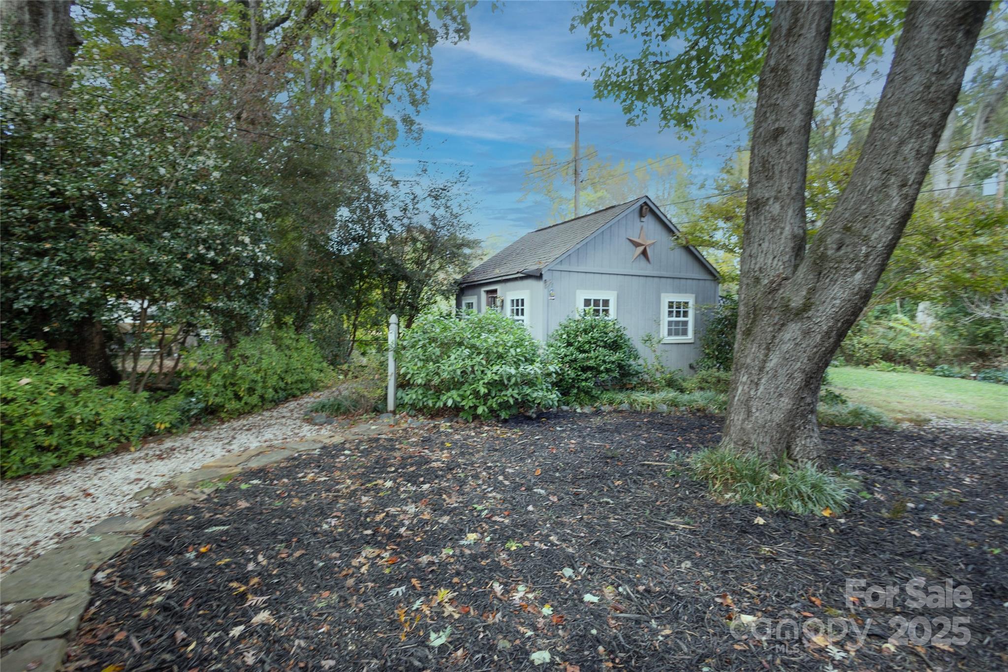 5009 Baylor Drive