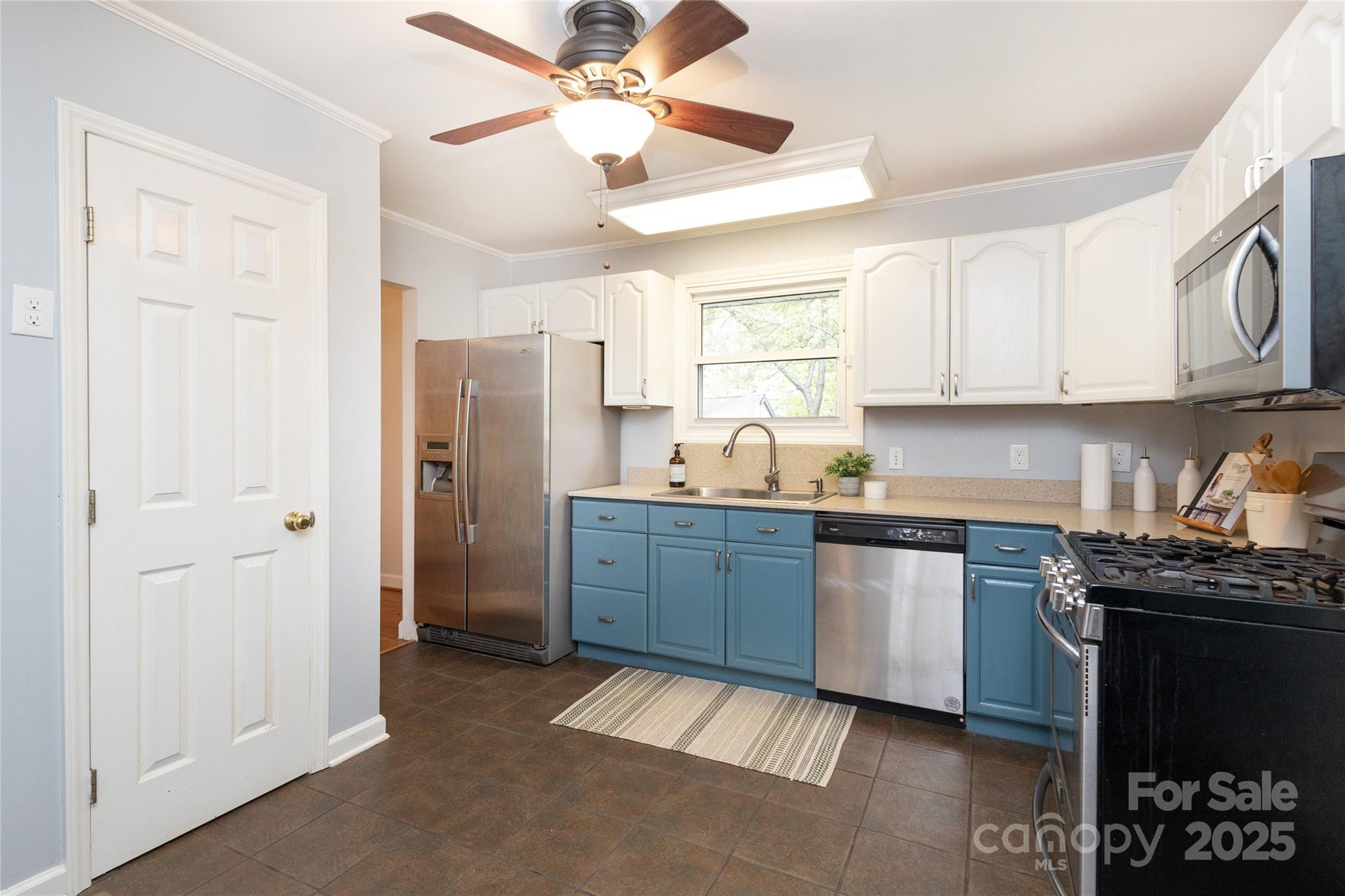 5009 Baylor Drive