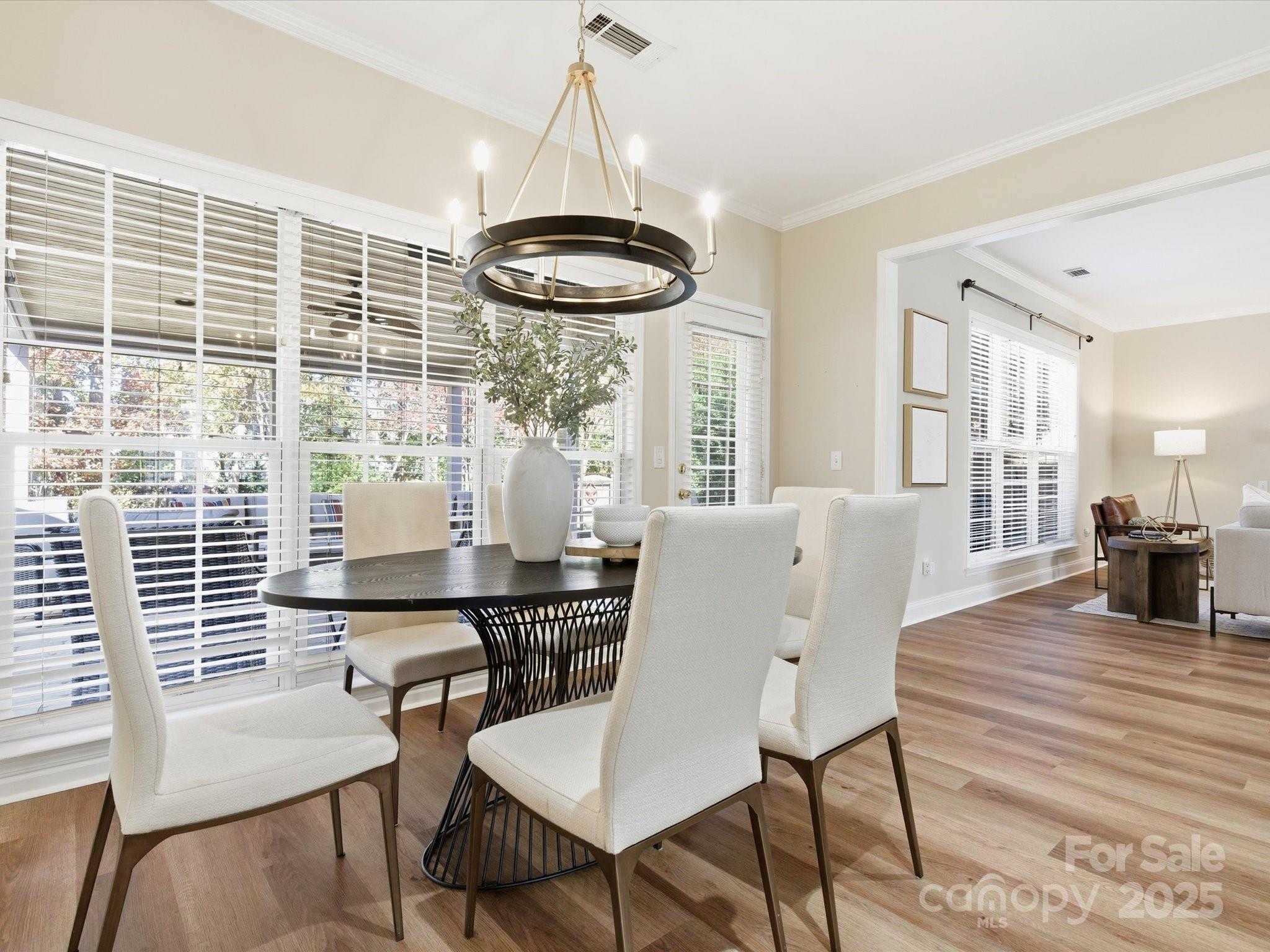 2522 Beacon Forest Drive