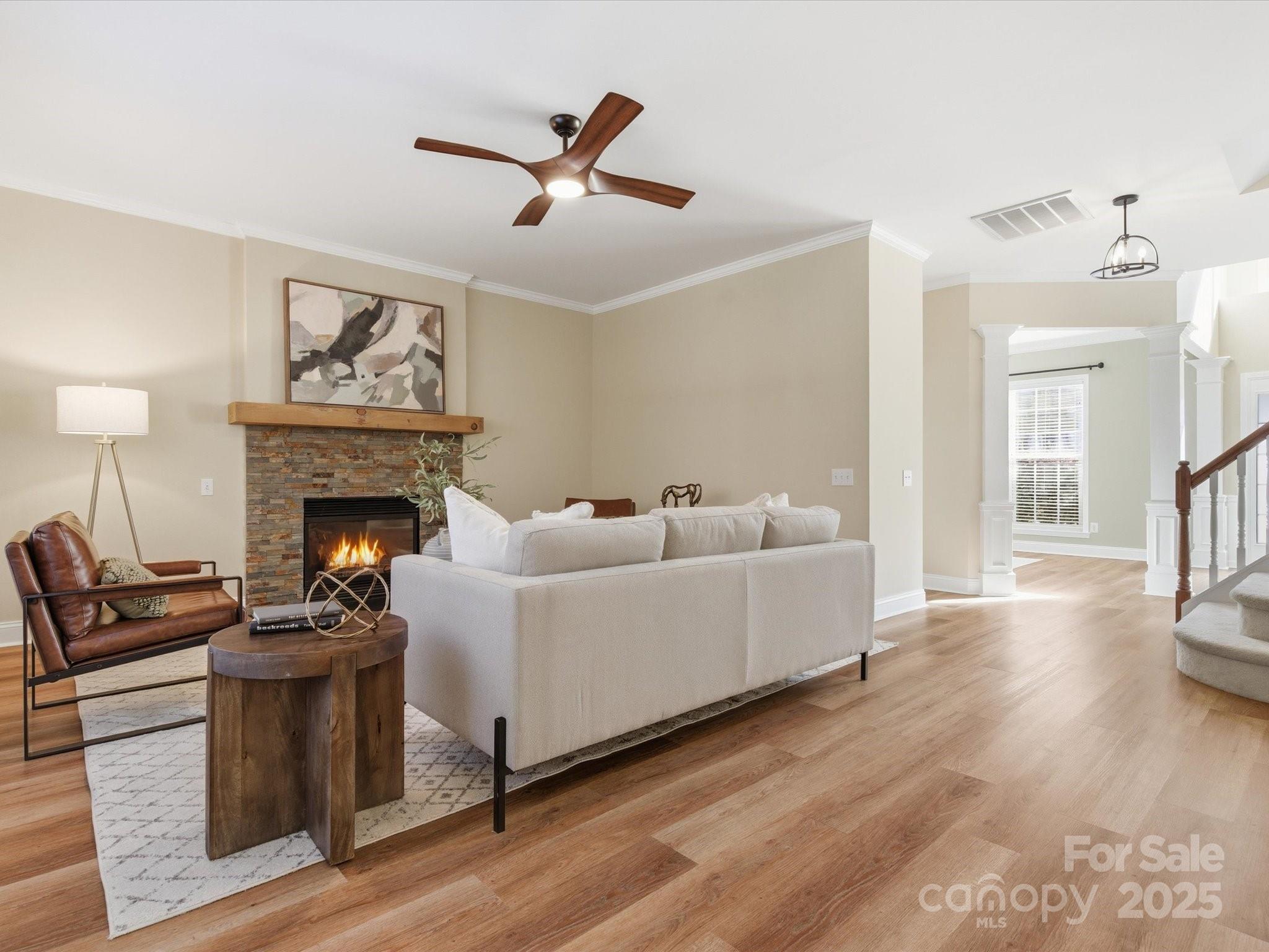 2522 Beacon Forest Drive