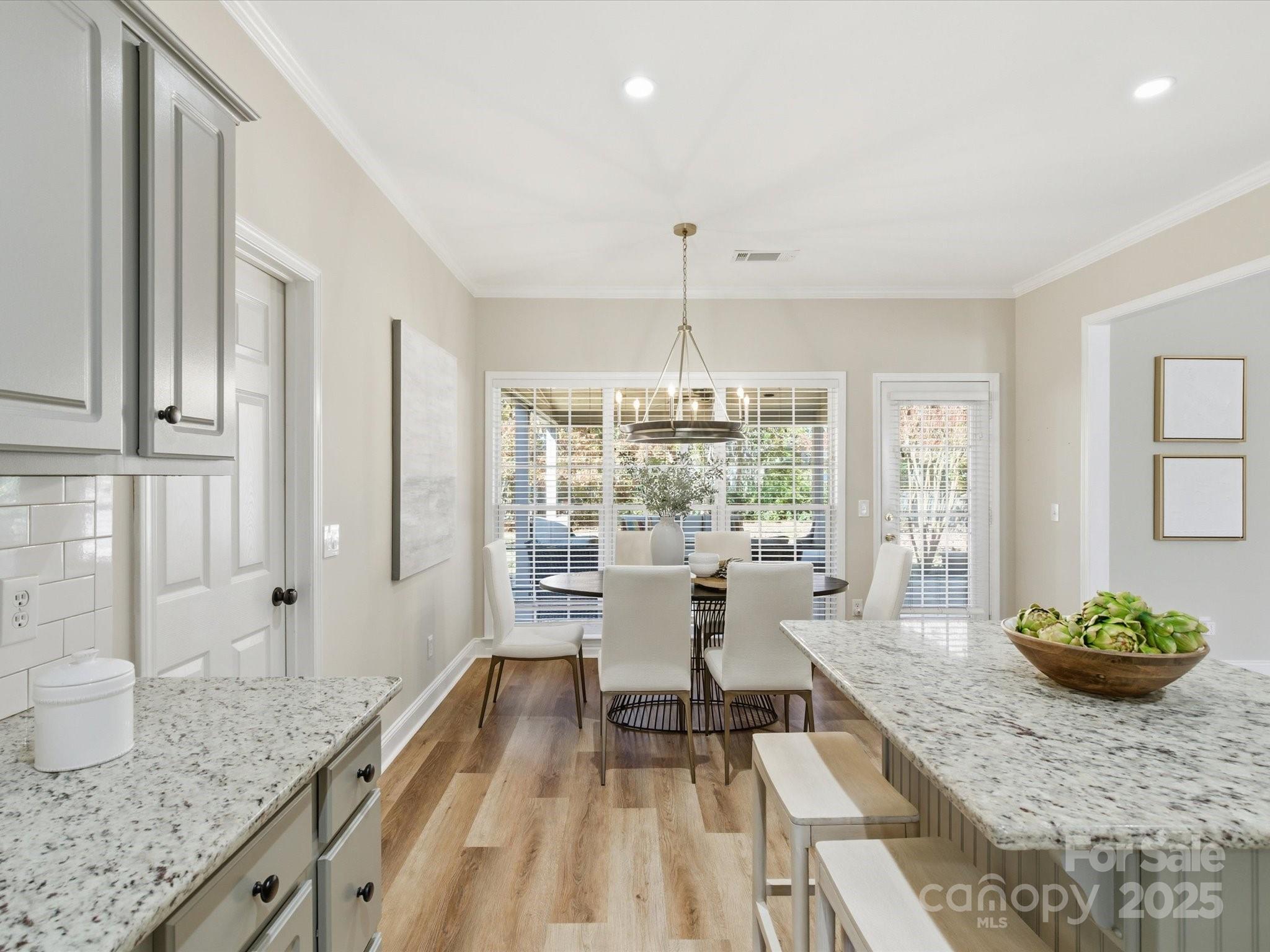 2522 Beacon Forest Drive