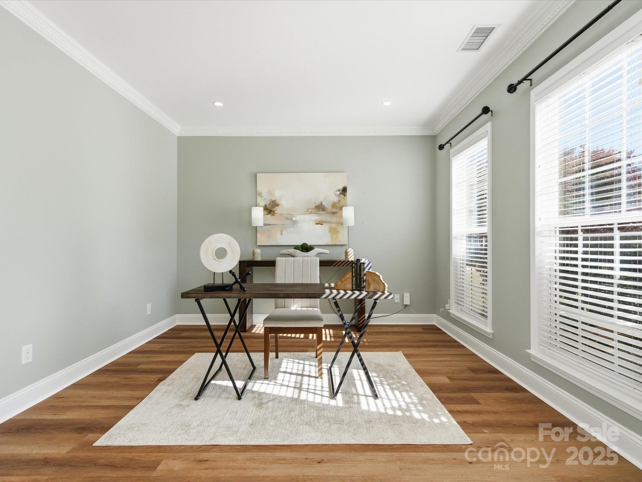 2522 Beacon Forest Drive