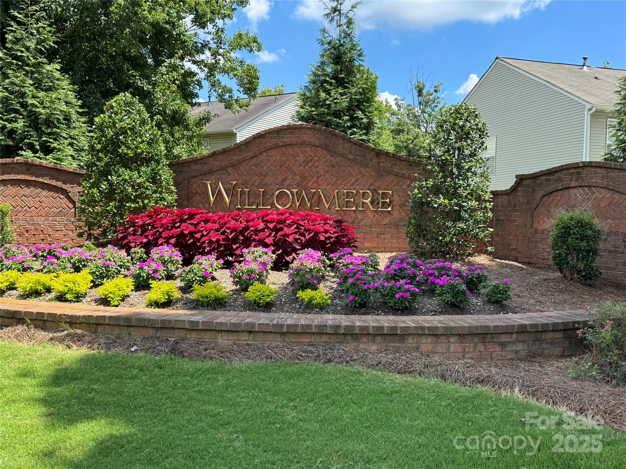 2522 Beacon Forest Drive