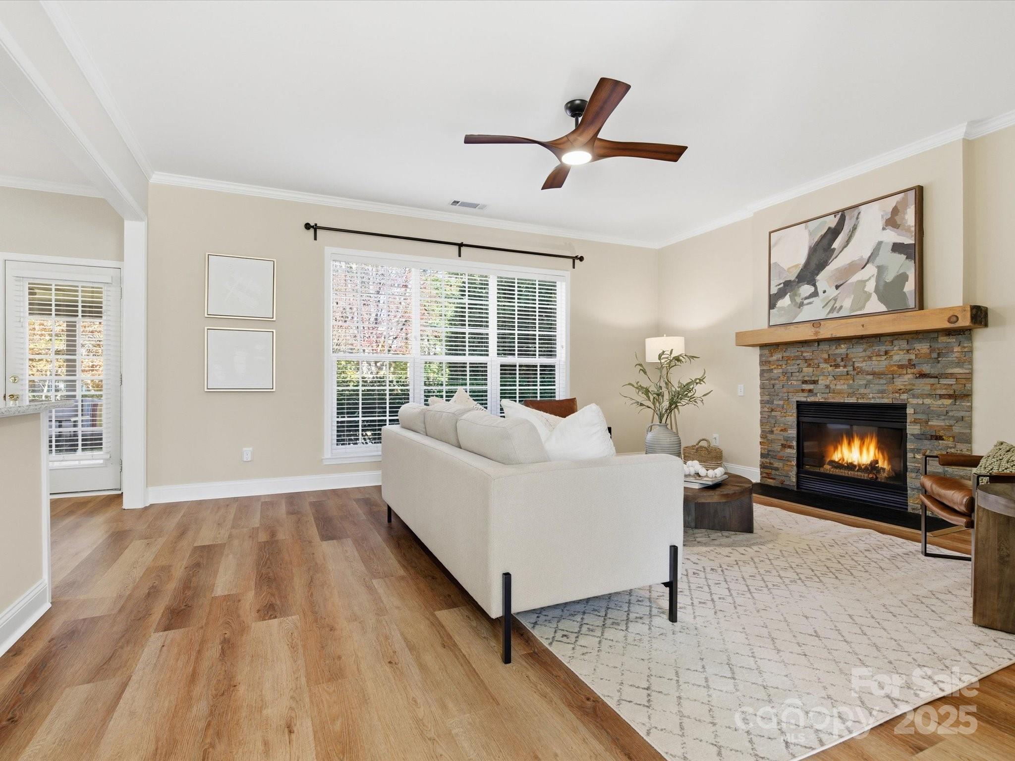 2522 Beacon Forest Drive