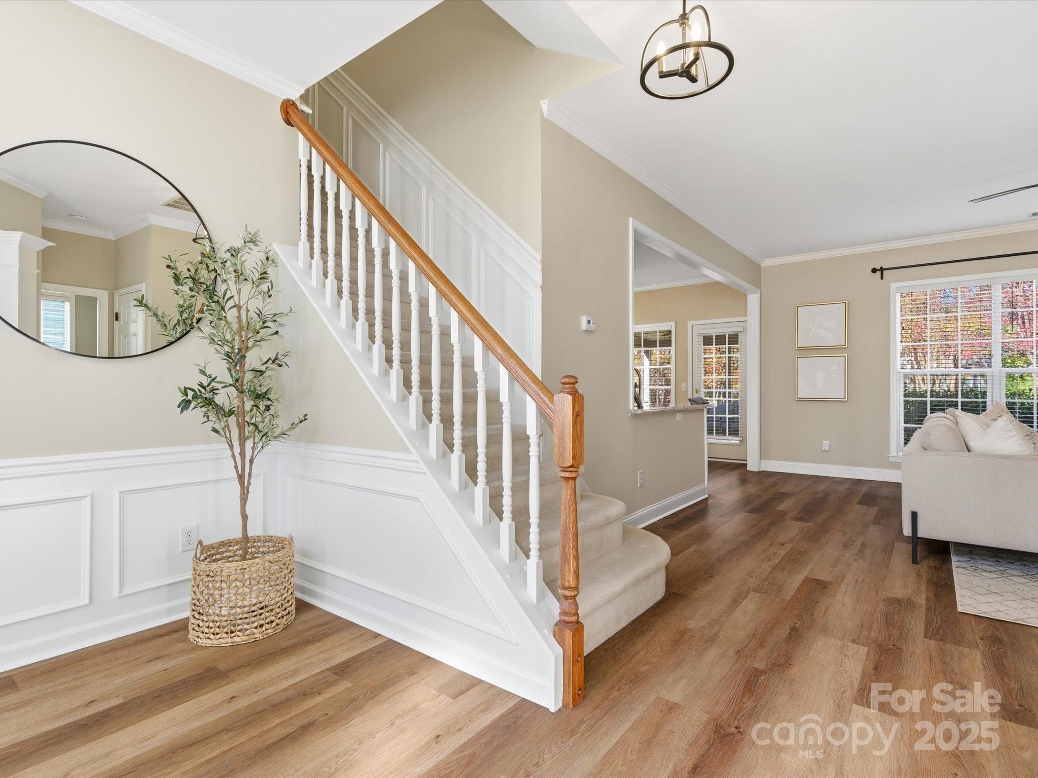 2522 Beacon Forest Drive