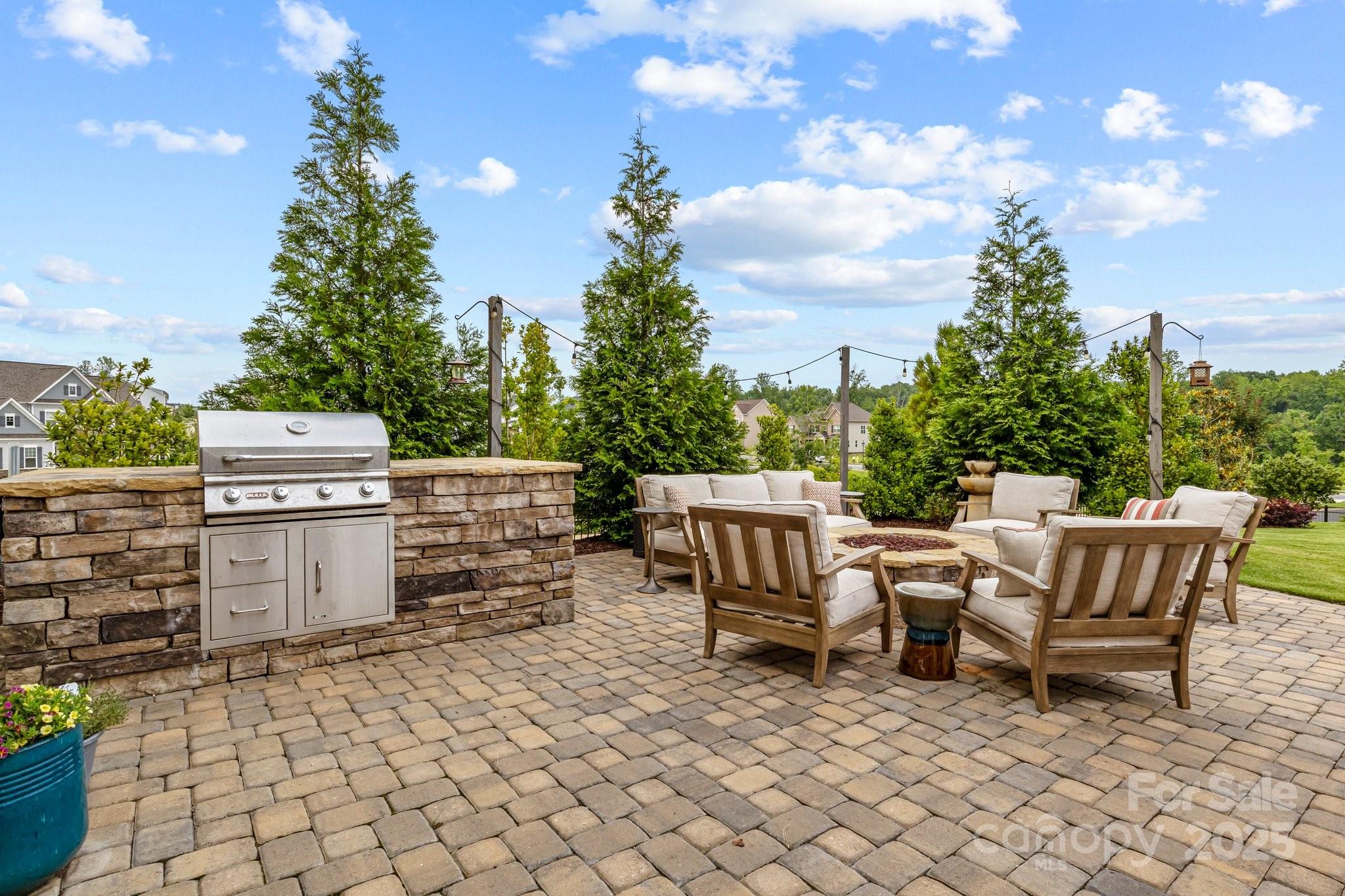 19116 Beecher Commons Drive