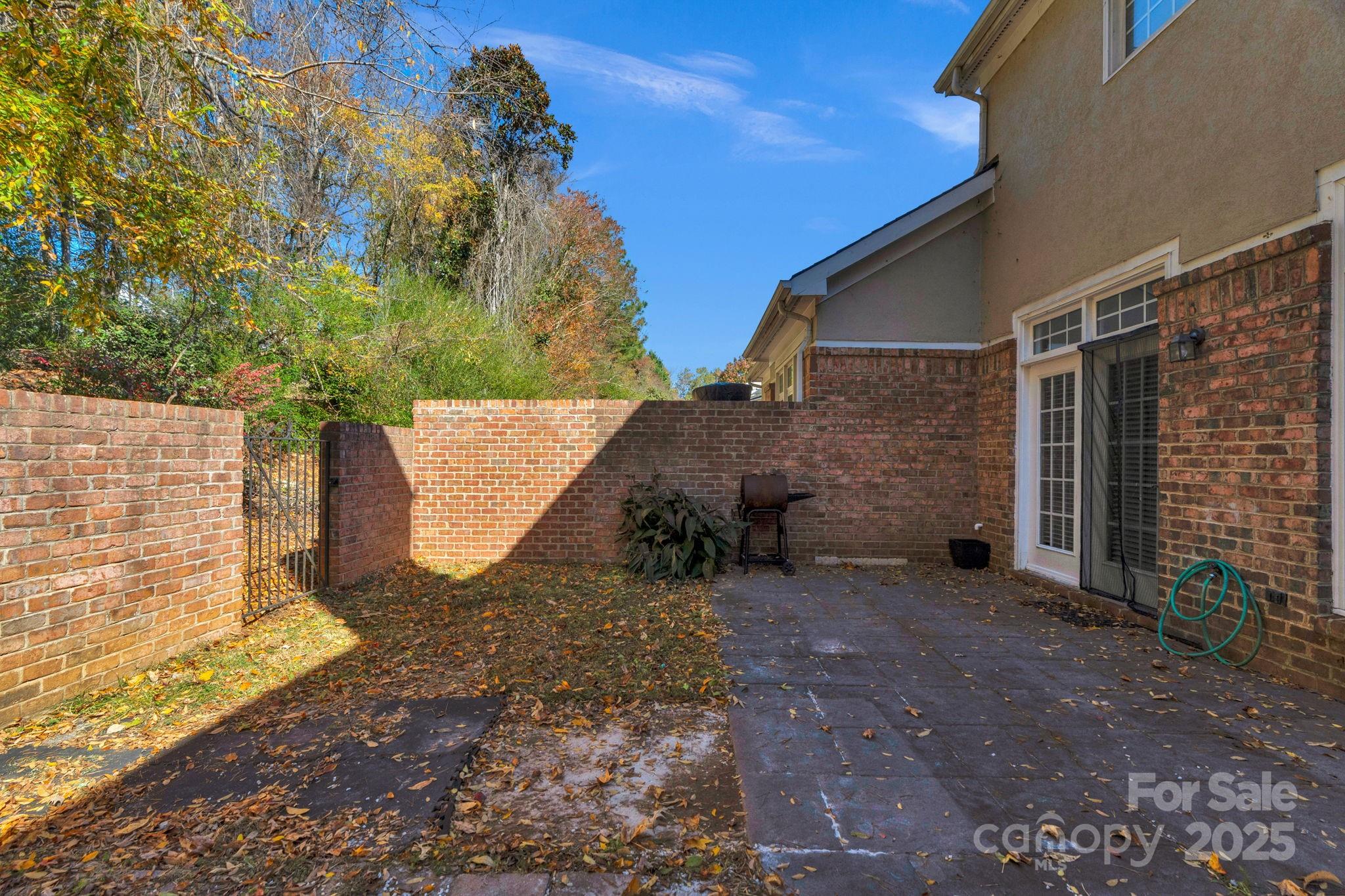 11184 Villa Trace Place