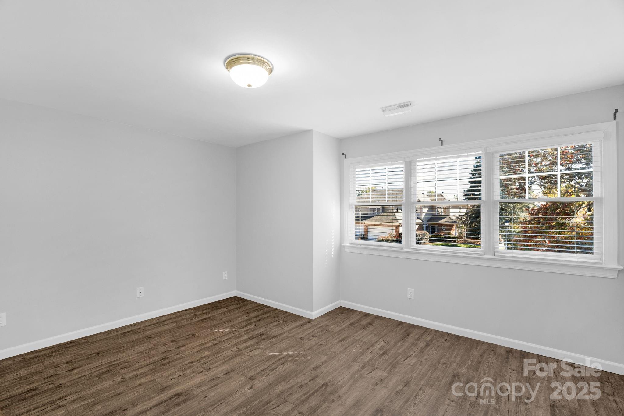 11184 Villa Trace Place