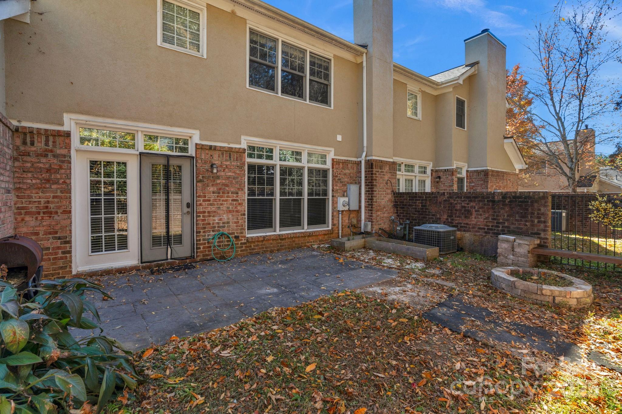 11184 Villa Trace Place